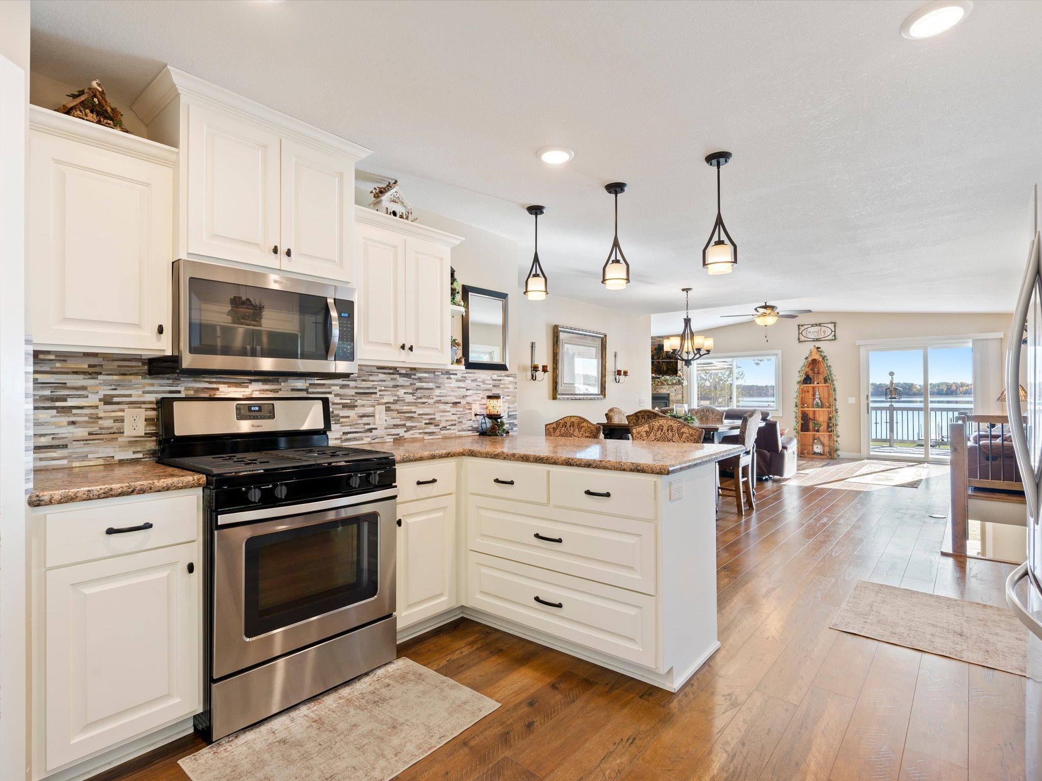 2010 single family home for sale at 23732 Clover Drive in Merrifield, MN — 3 bed, 3 bath (photo 8 of 43)