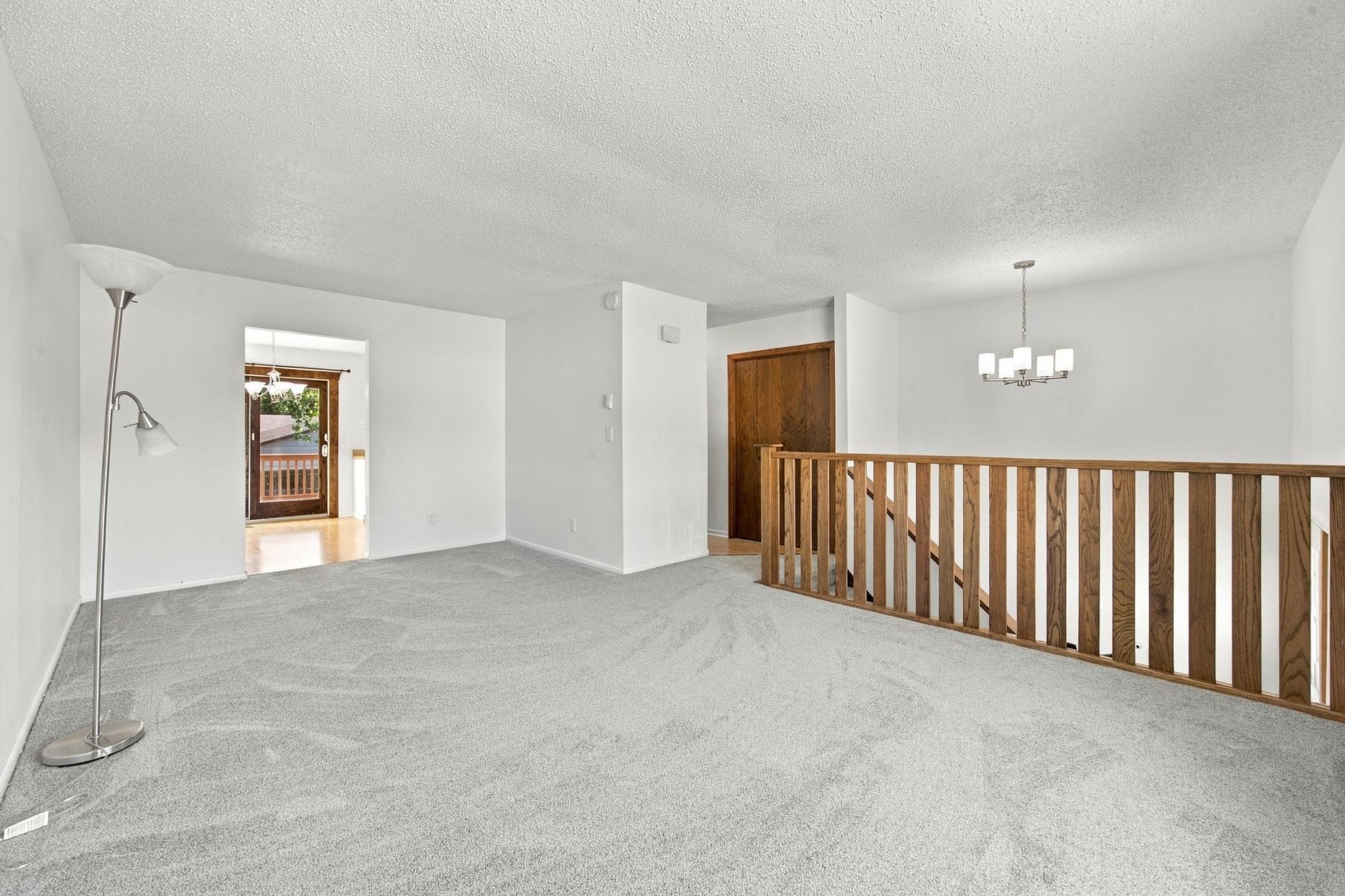 1977 twin home for sale at 2323 Sundance Circle S in Fargo, ND — 2 bed, 2 bath (photo 6 of 27)