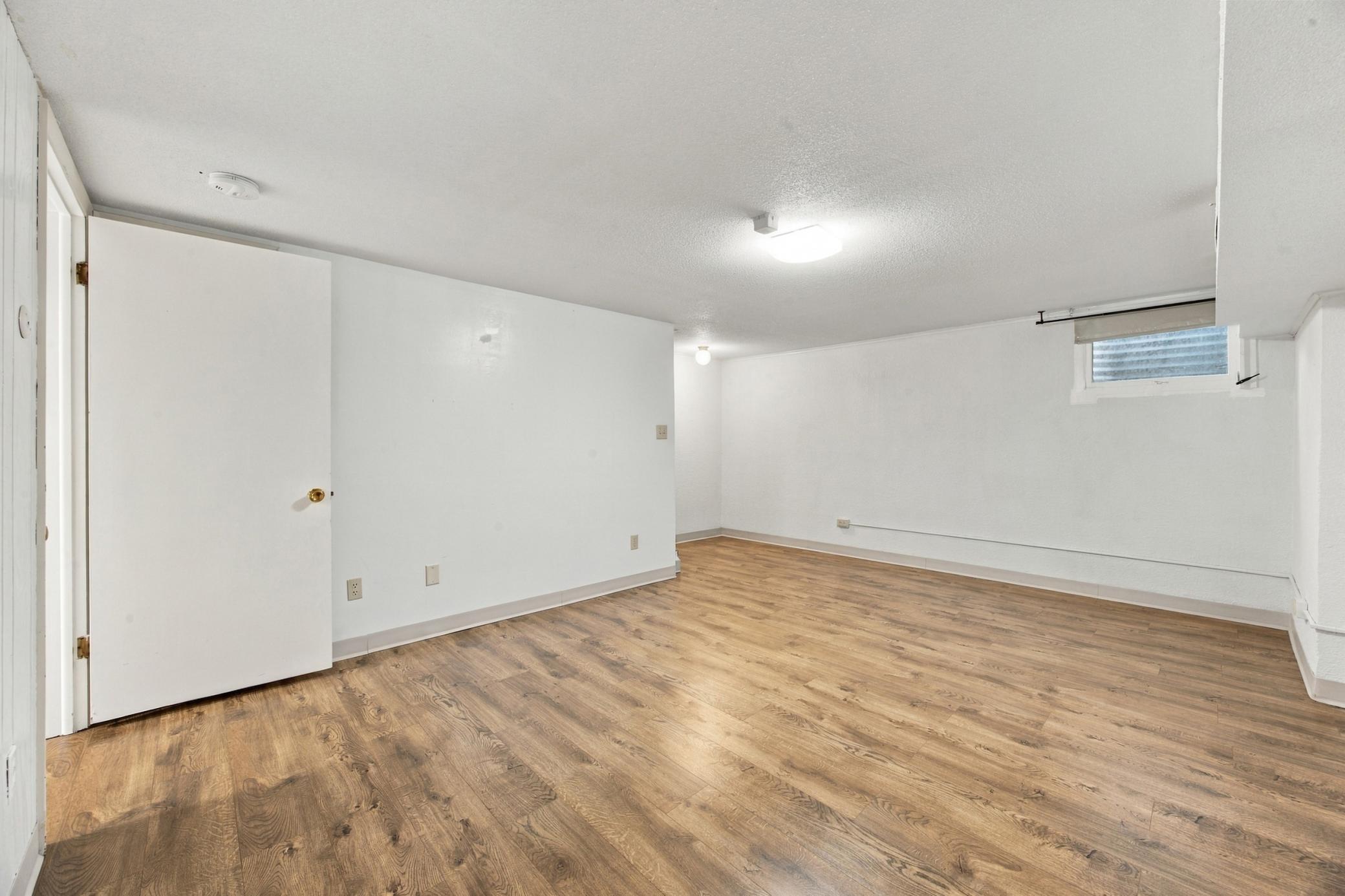 1973 townhouse for sale at 3218 2nd Street N in Fargo, ND — 2 bed, 3 bath (photo 15 of 23)