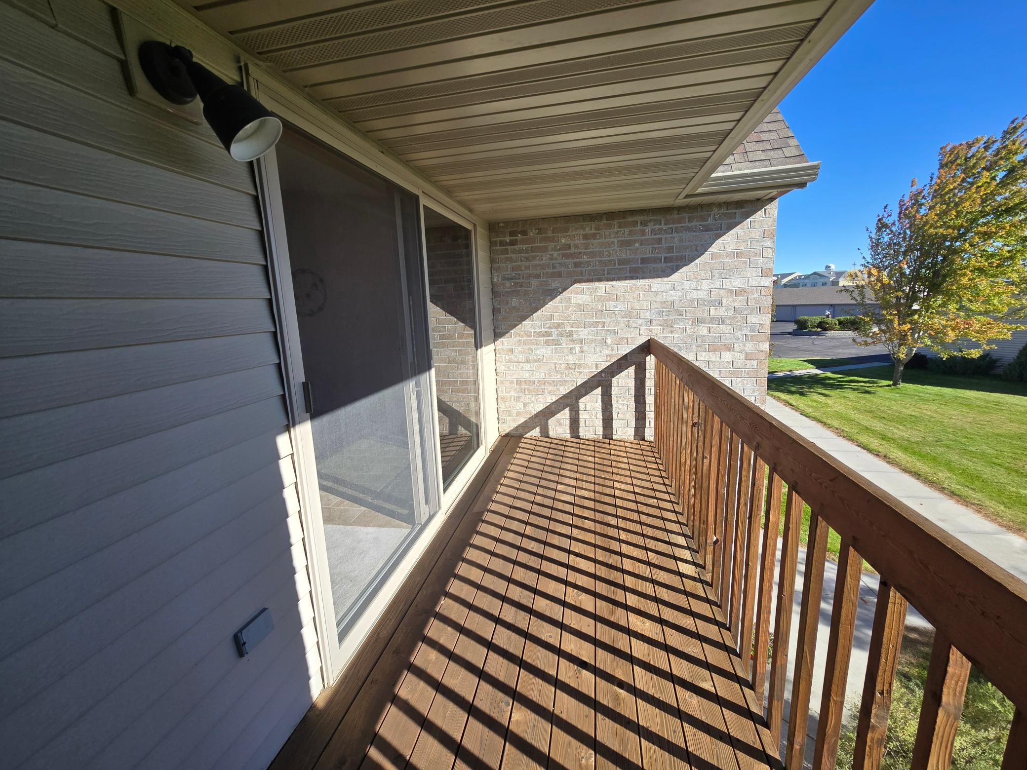 1997 home for sale at 405 Clausen Avenue SW, Unit 5 in Bemidji, MN — 2 bed, 2 bath (photo 7 of 22)