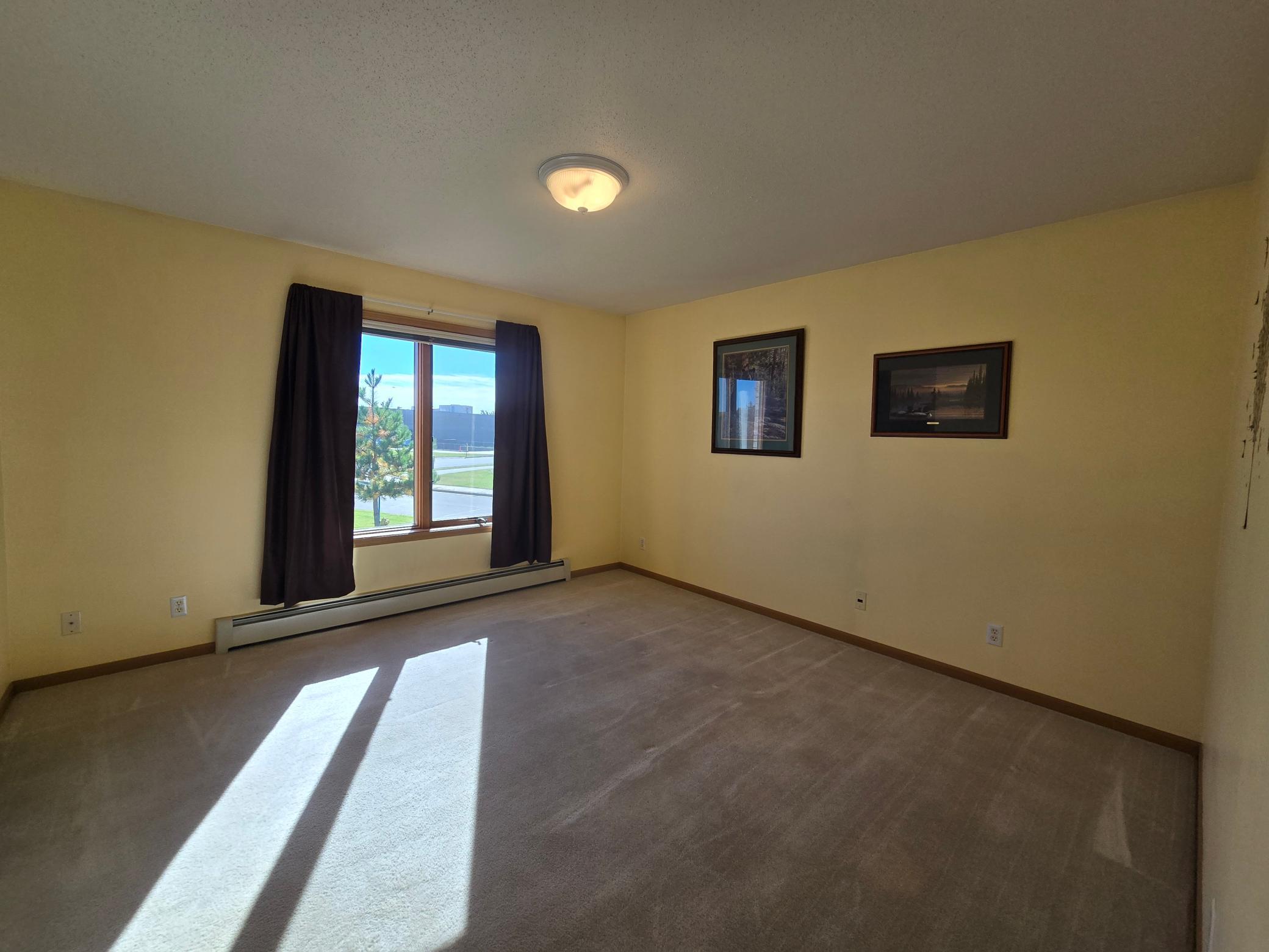 1997 home for sale at 405 Clausen Avenue SW, Unit 5 in Bemidji, MN — 2 bed, 2 bath (photo 8 of 22)