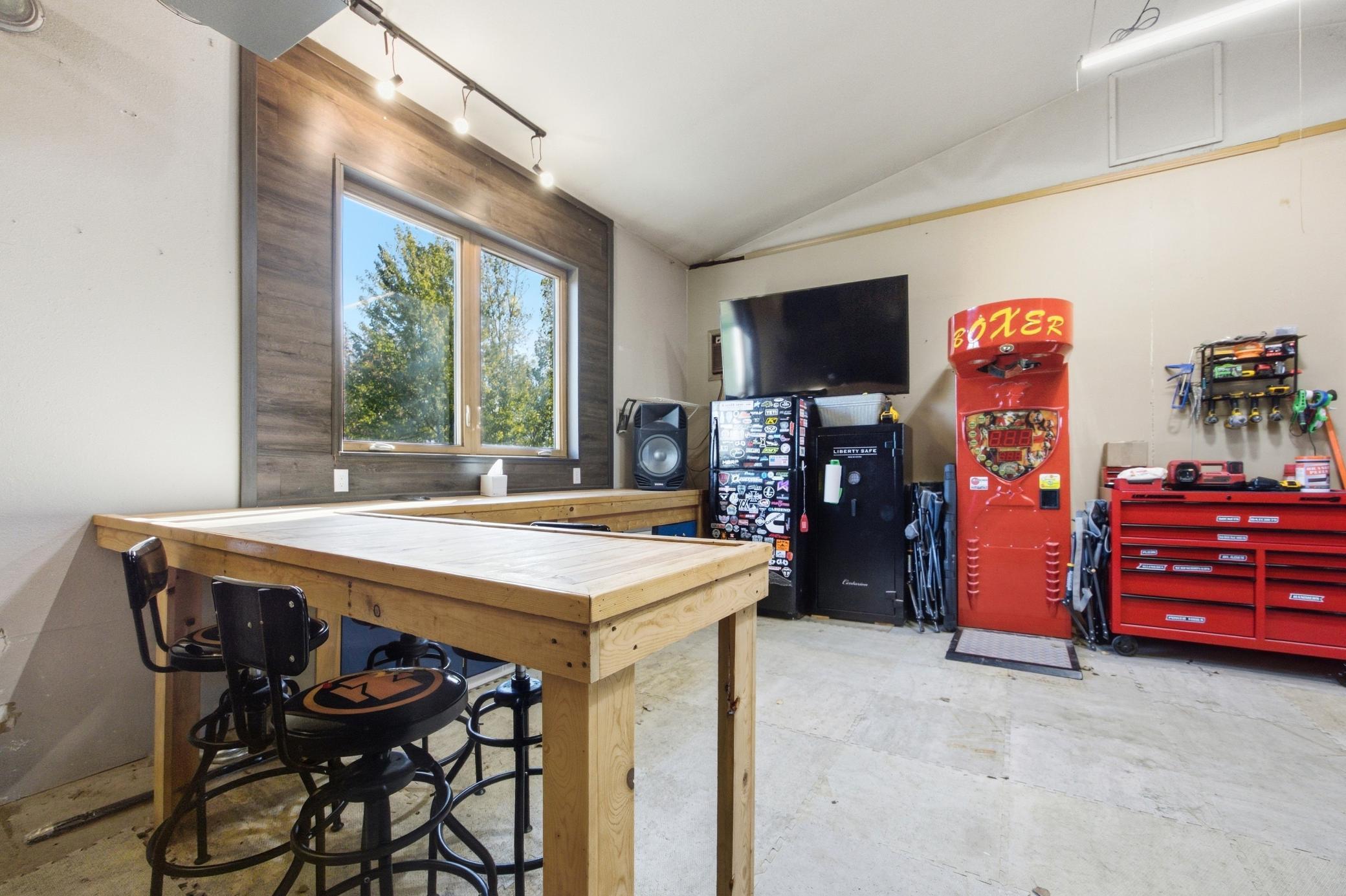 1998 single family home for sale at 5606 57 1/2 Avenue N in Harwood, ND — 3 bed, 2 bath (photo 30 of 39)