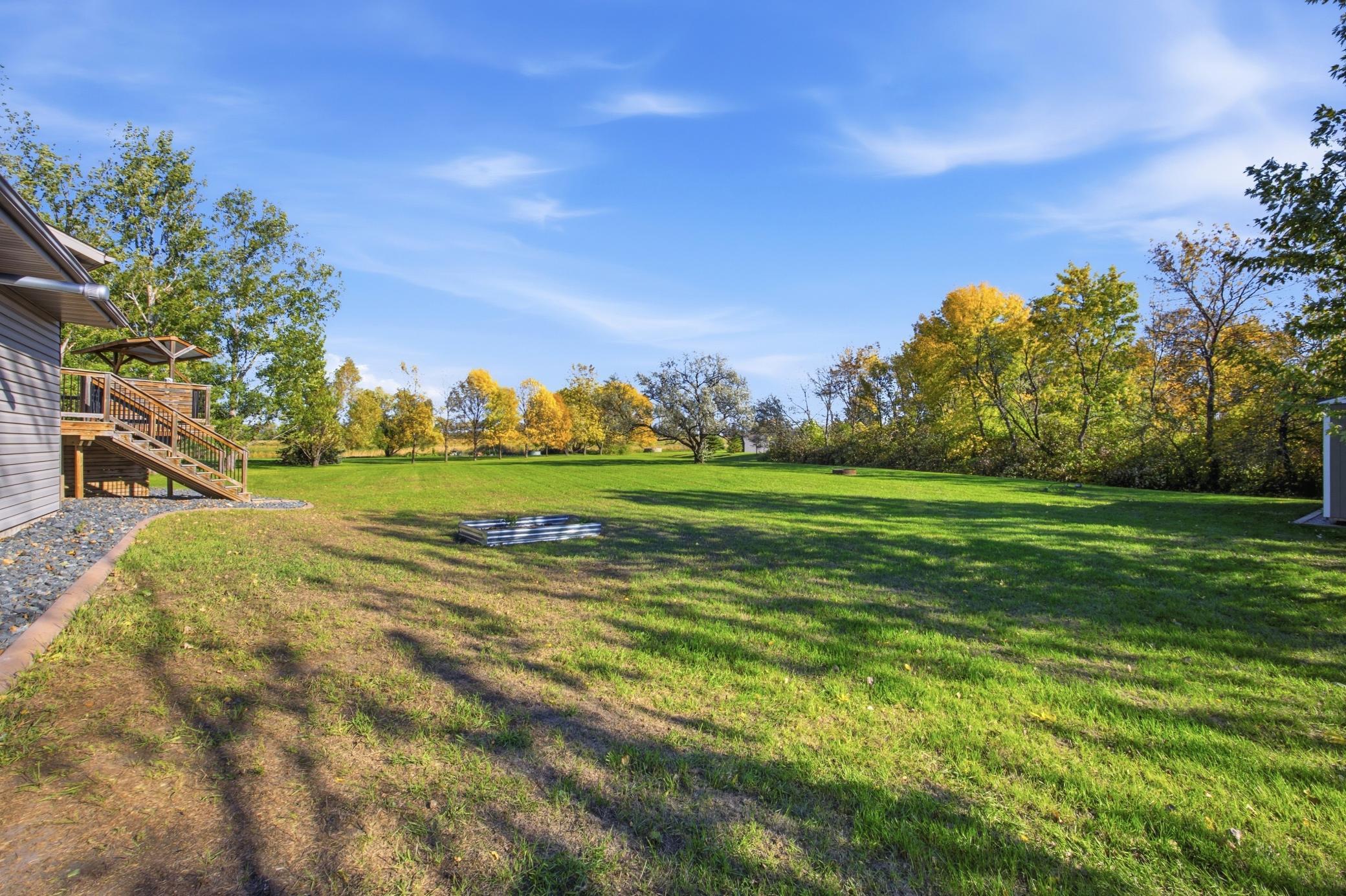 1998 single family home for sale at 5606 57 1/2 Avenue N in Harwood, ND — 3 bed, 2 bath (photo 37 of 39)