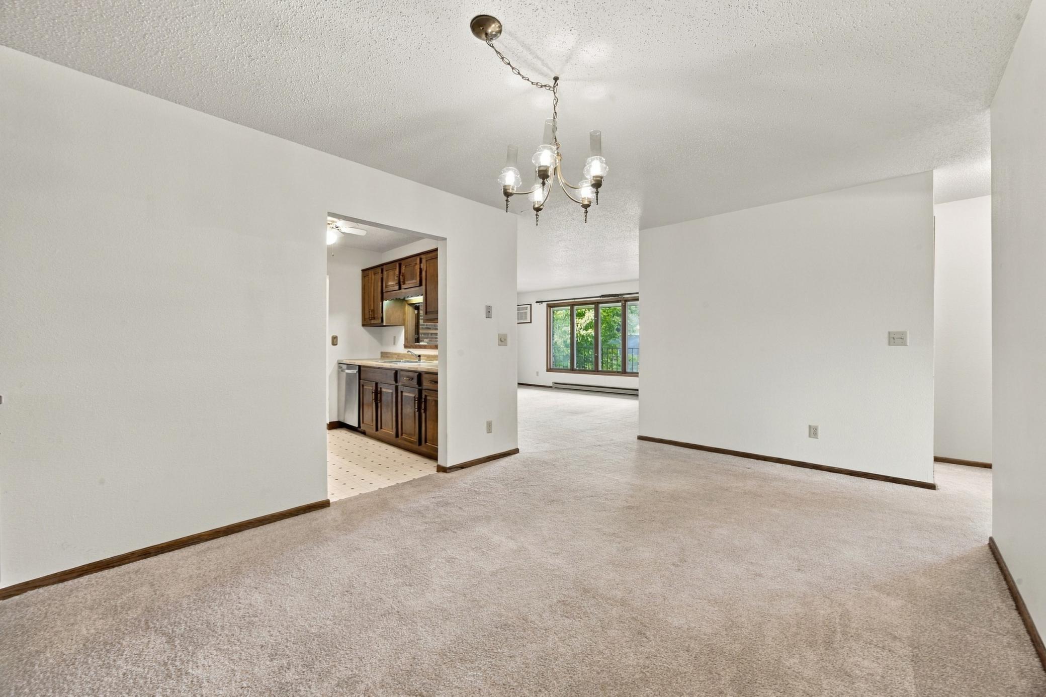 1978 condo for sale at 2620 25th Street S, Unit 8 in Fargo, ND — 2 bed, 1 bath (photo 11 of 19)