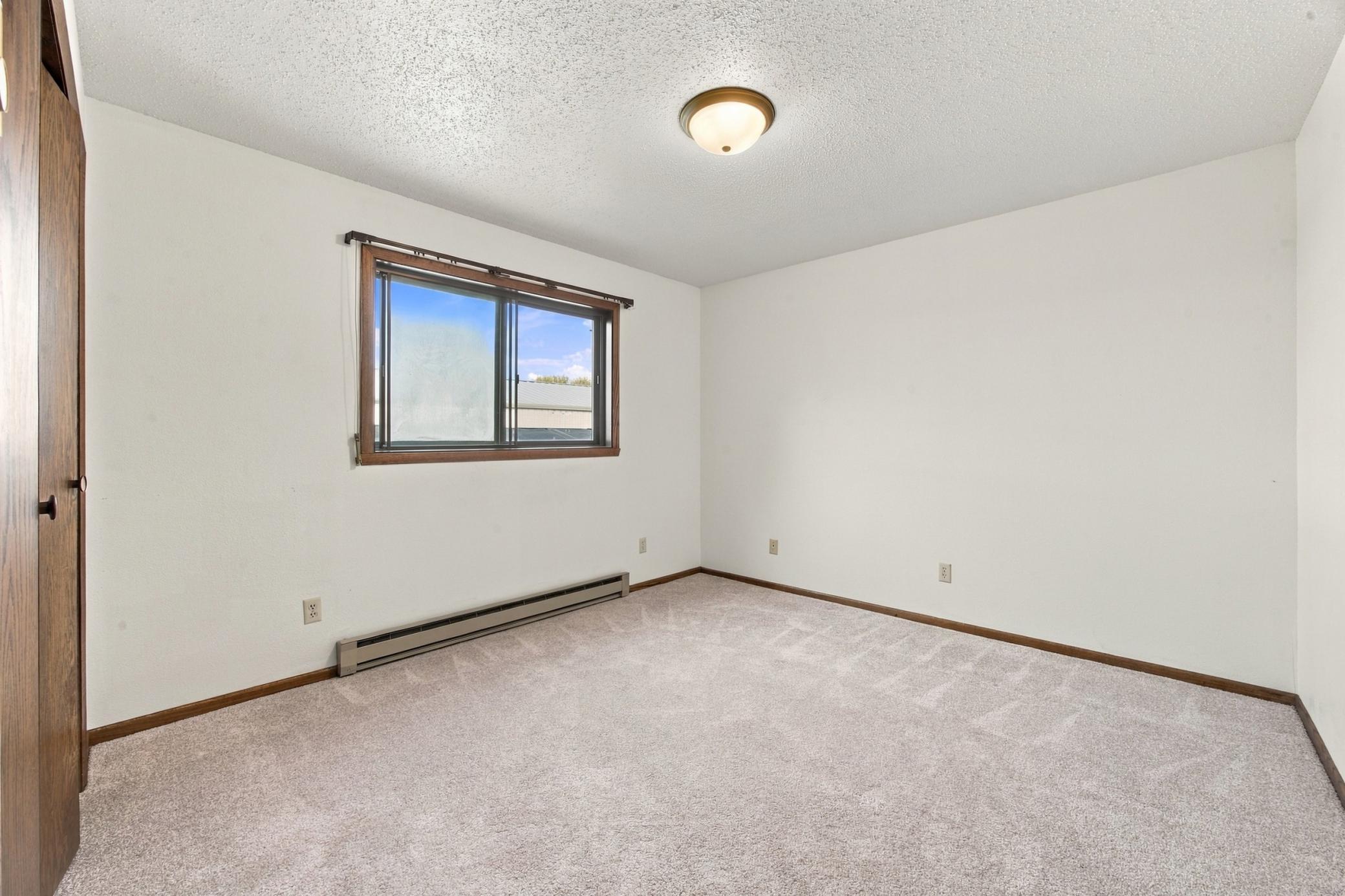 1978 condo for sale at 2620 25th Street S, Unit 8 in Fargo, ND — 2 bed, 1 bath (photo 13 of 19)