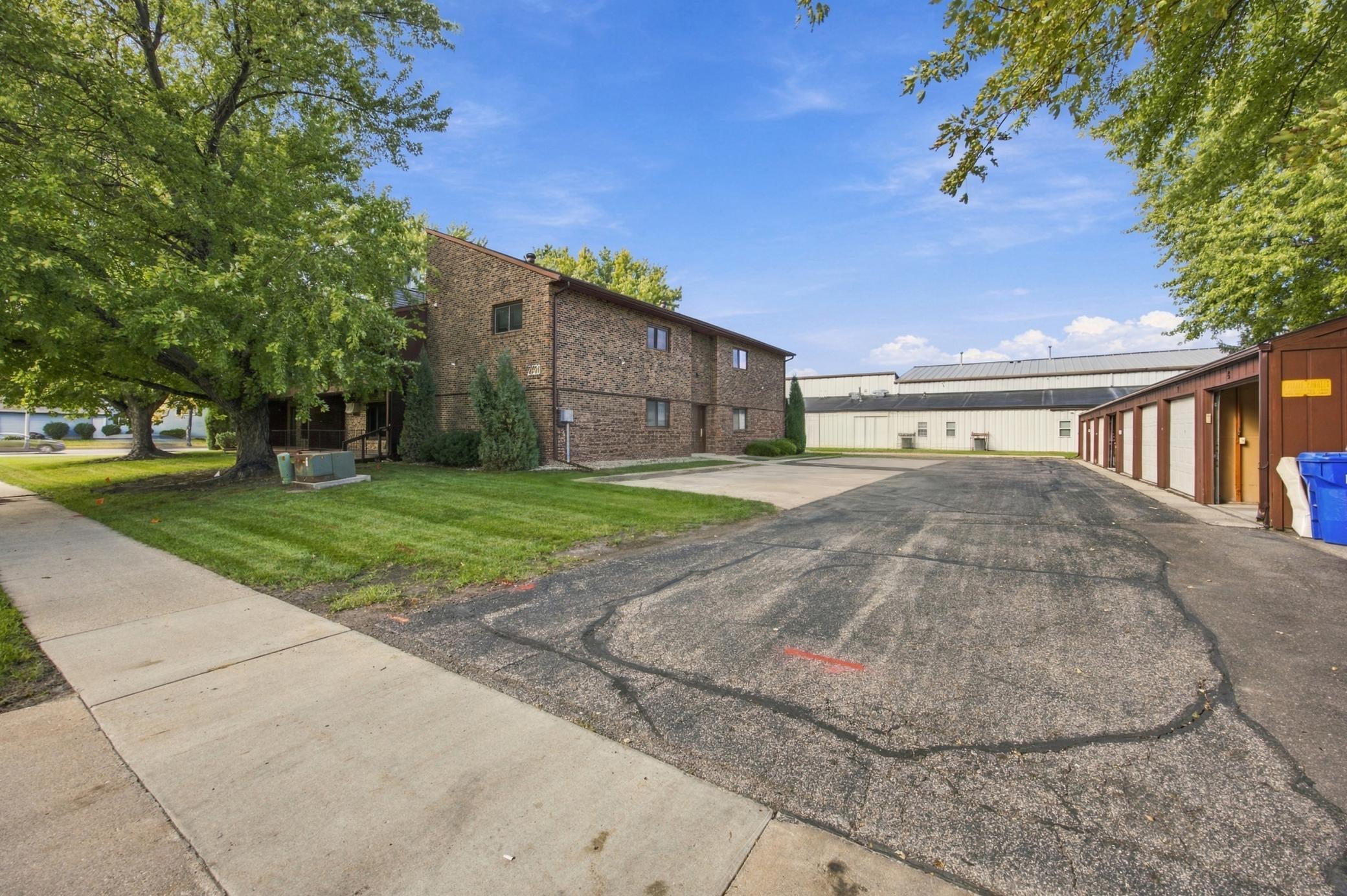 1978 condo for sale at 2620 25th Street S, Unit 8 in Fargo, ND — 2 bed, 1 bath (photo 19 of 19)