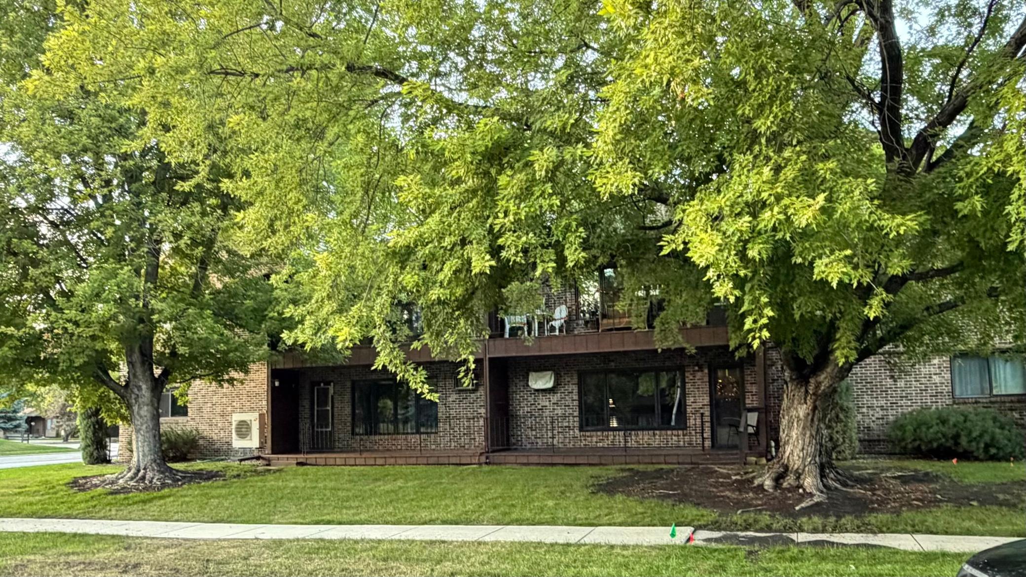 1978 condo for sale at 2620 25th Street S, Unit 8 in Fargo, ND — 2 bed, 1 bath