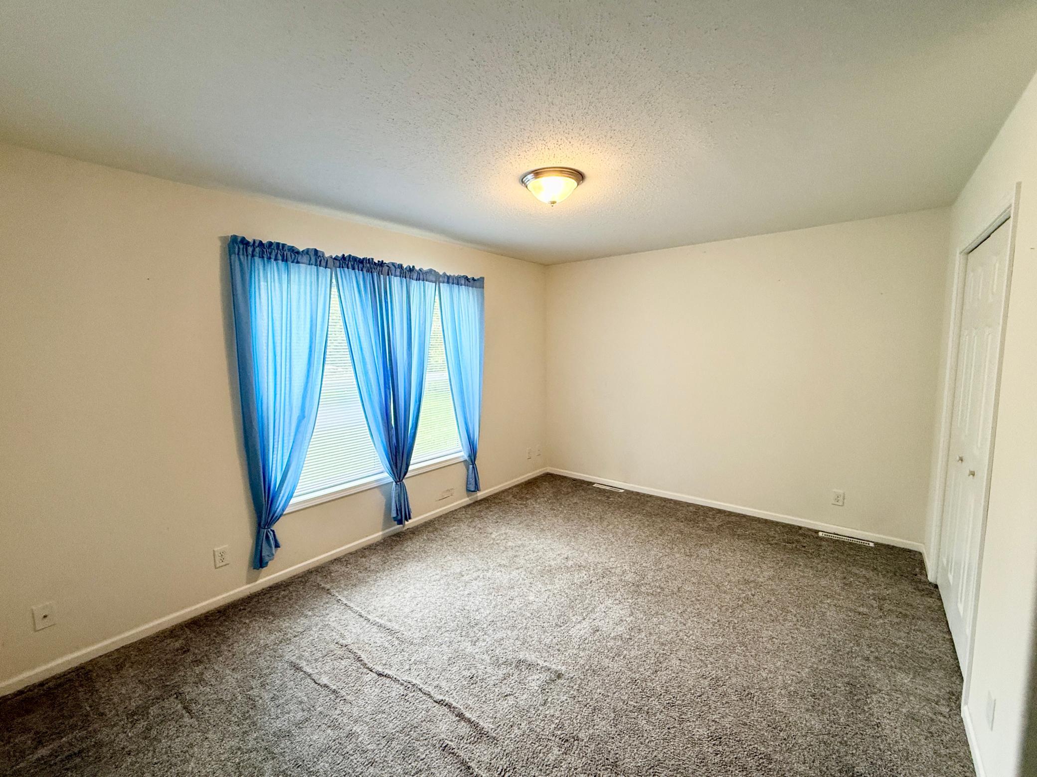 2012 single family home for sale at 511 Jessamine Avenue in Aneta, ND — 3 bed, 1 bath (photo 20 of 26)