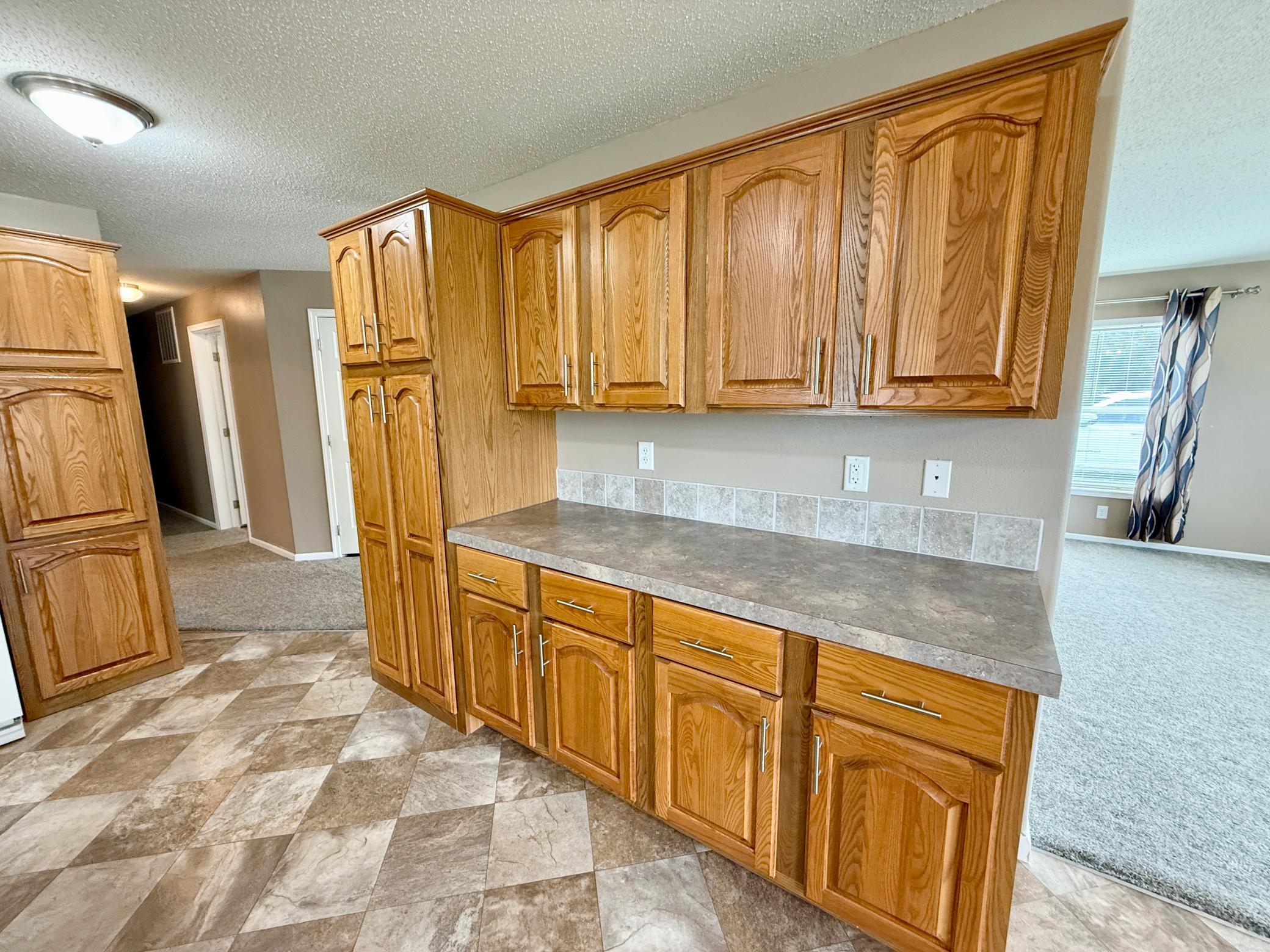 2012 single family home for sale at 511 Jessamine Avenue in Aneta, ND — 3 bed, 1 bath (photo 7 of 26)