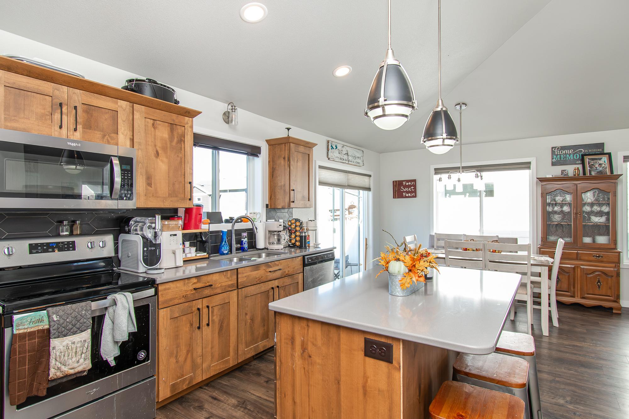 2018 single family home for sale at 2760 Westwood Street W in West Fargo, ND — 4 bed, 3 bath (photo 16 of 57)