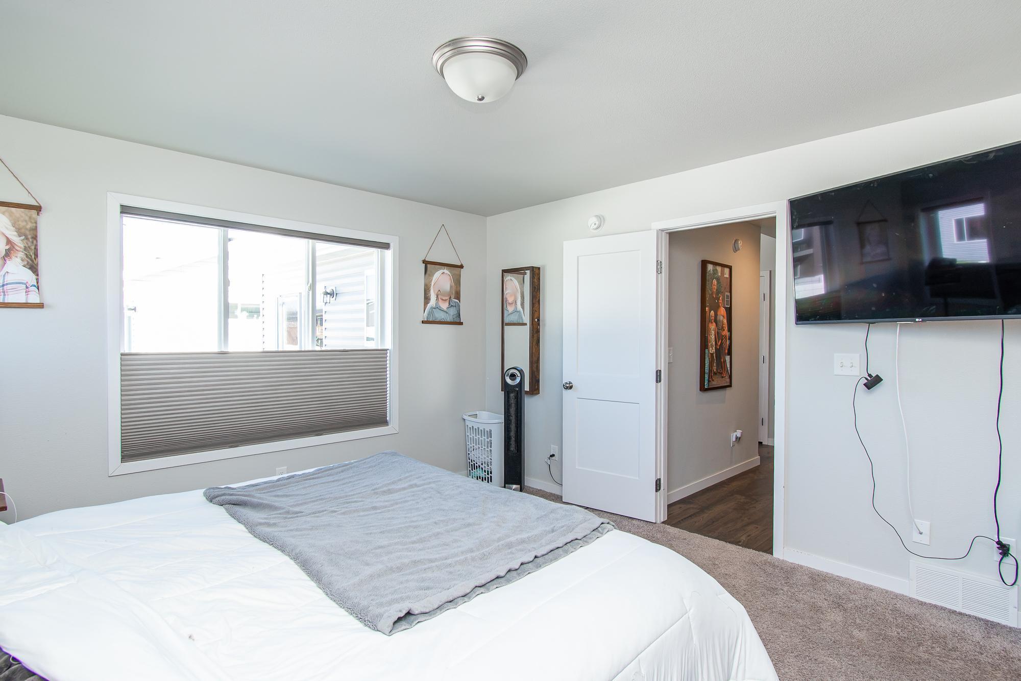 2018 single family home for sale at 2760 Westwood Street W in West Fargo, ND — 4 bed, 3 bath (photo 20 of 57)