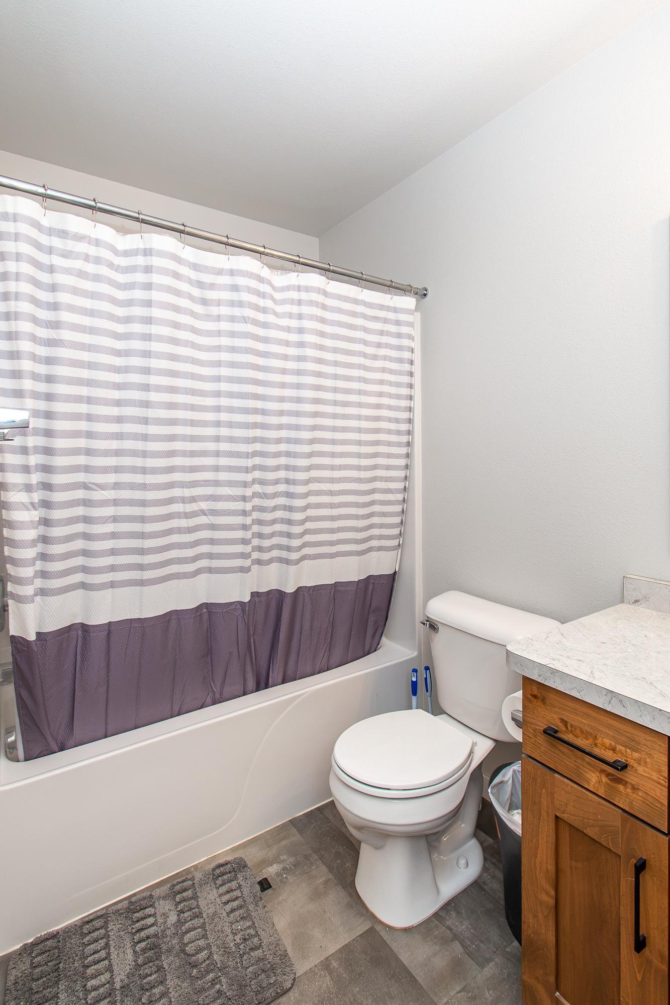 2018 single family home for sale at 2760 Westwood Street W in West Fargo, ND — 4 bed, 3 bath (photo 28 of 57)