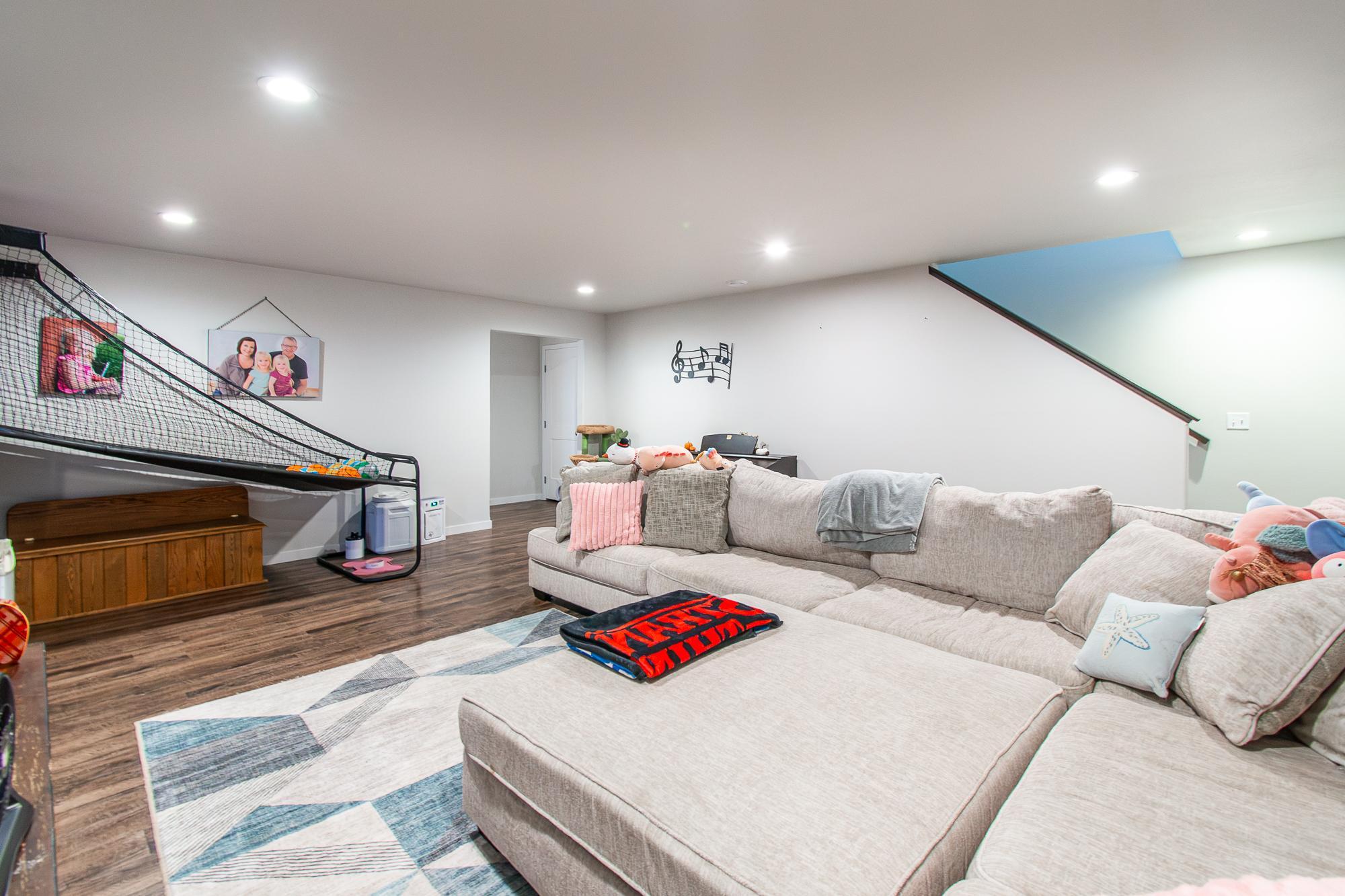 2018 single family home for sale at 2760 Westwood Street W in West Fargo, ND — 4 bed, 3 bath (photo 35 of 57)