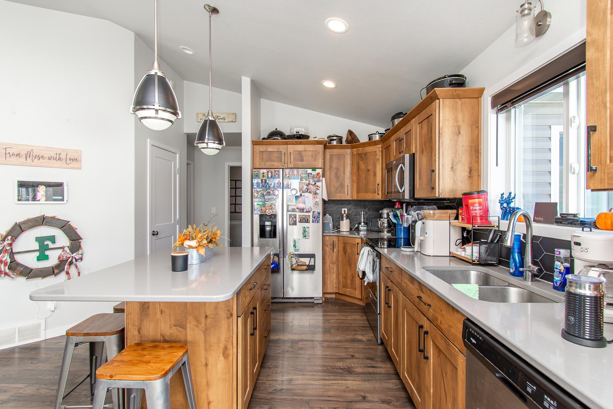 2018 single family home for sale at 2760 Westwood Street W in West Fargo, ND — 4 bed, 3 bath (photo 10 of 57)