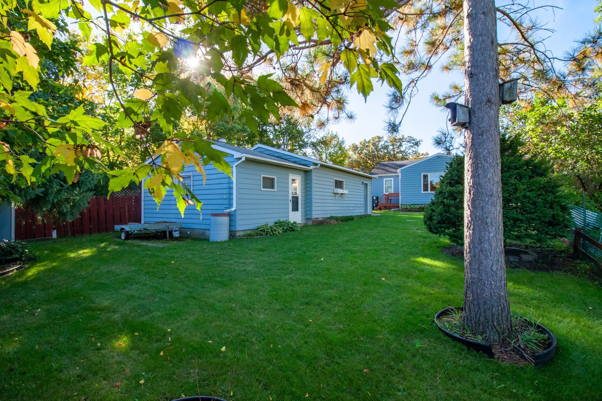 1952 single family home for sale at 908 W Linden Street W in Fergus Falls, MN — 3 bed, 2 bath (photo 11 of 70)