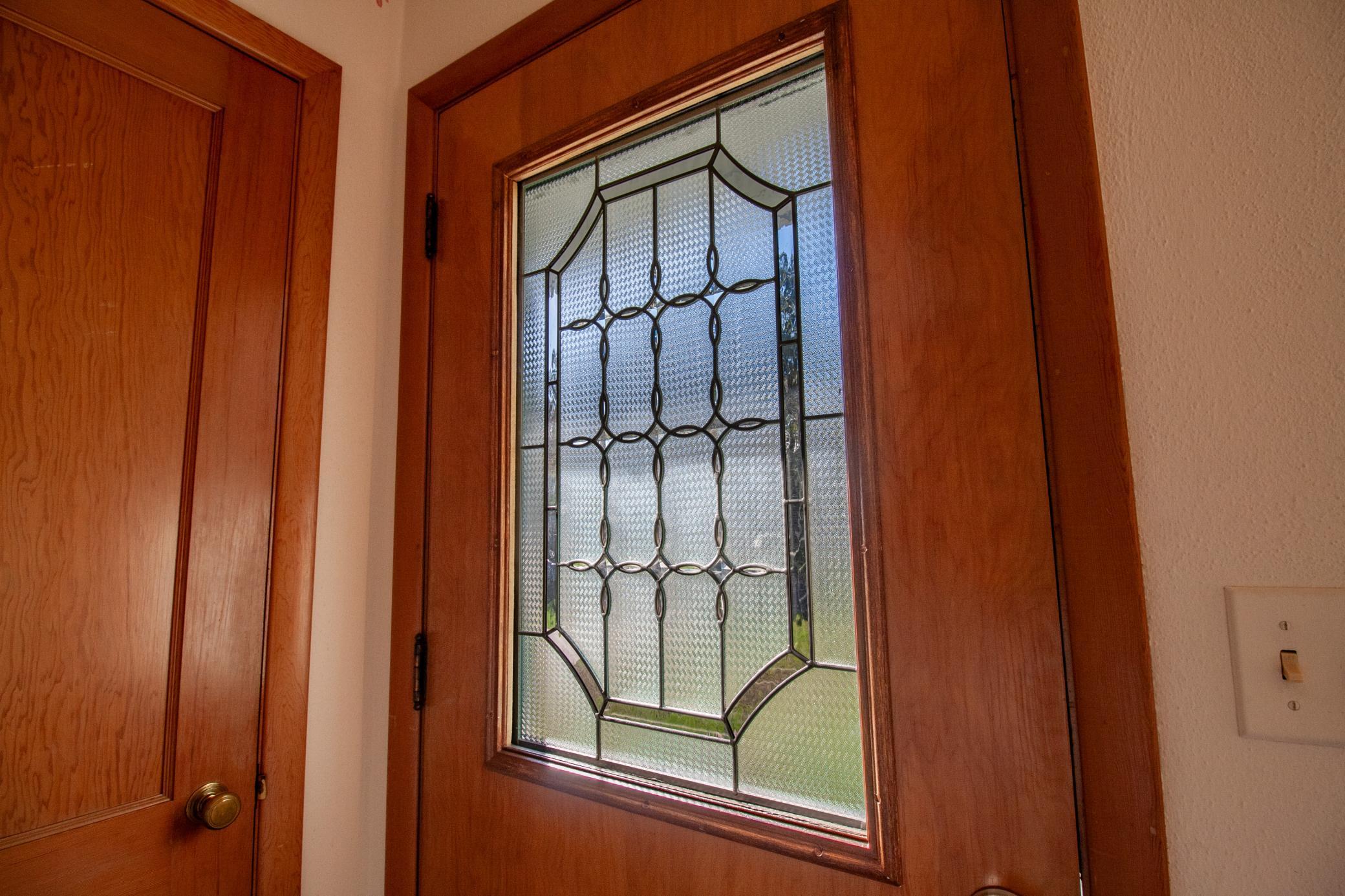 1952 single family home for sale at 908 W Linden Street W in Fergus Falls, MN — 3 bed, 2 bath (photo 55 of 70)