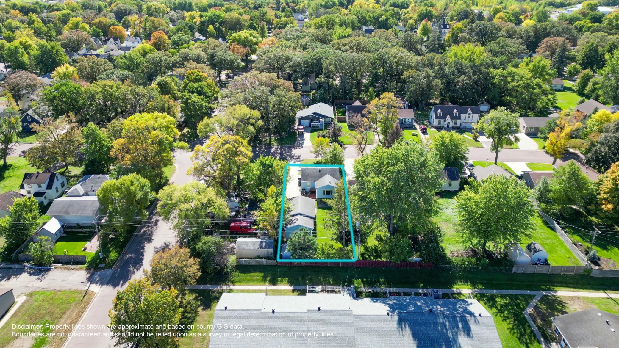 1952 single family home for sale at 908 W Linden Street W in Fergus Falls, MN — 3 bed, 2 bath (photo 61 of 70)