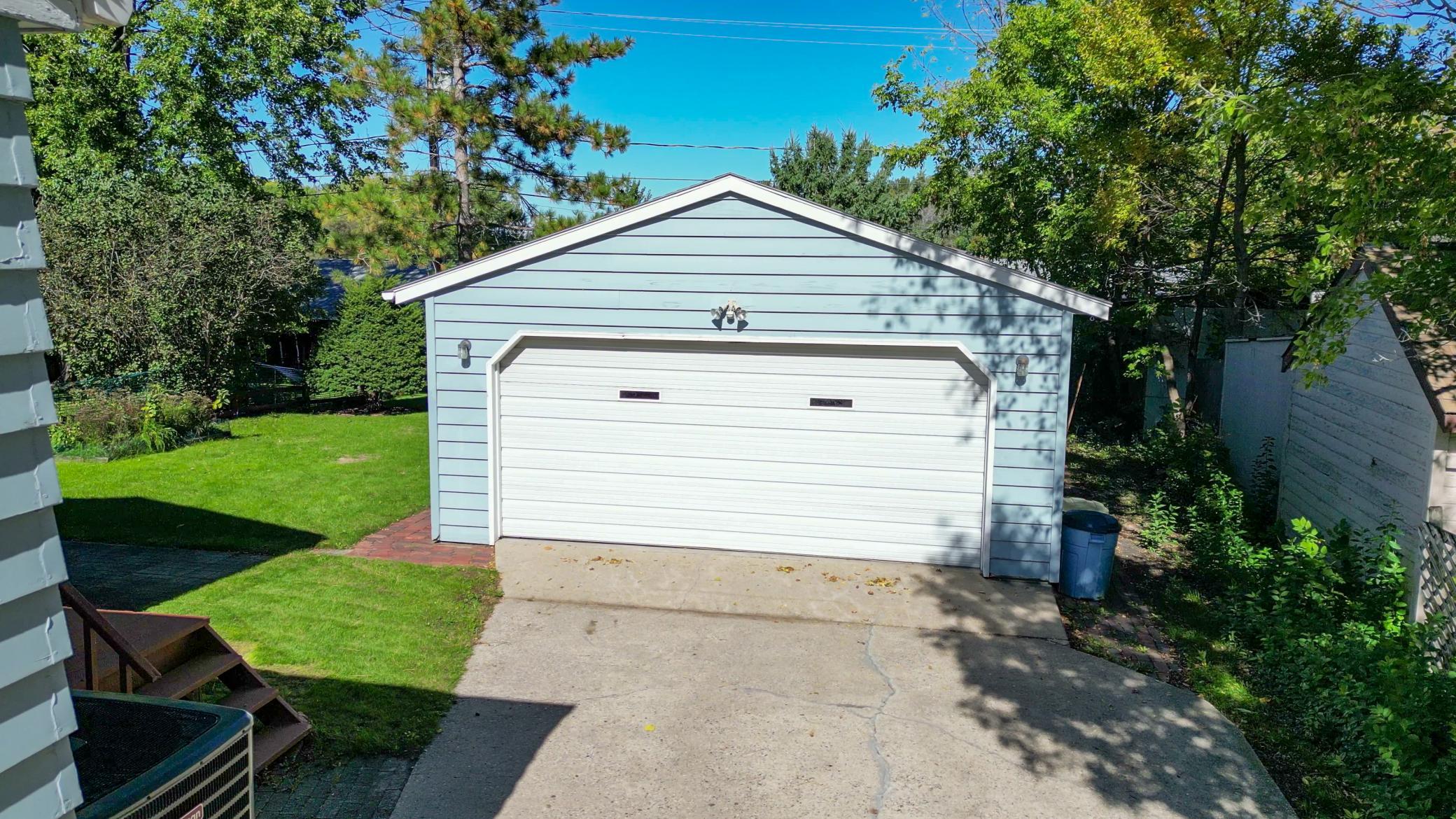 1952 single family home for sale at 908 W Linden Street W in Fergus Falls, MN — 3 bed, 2 bath (photo 65 of 70)