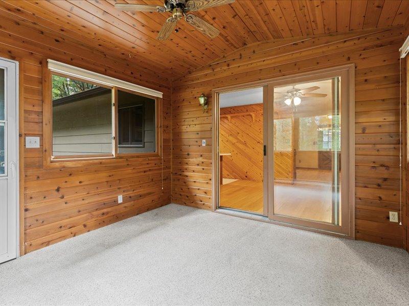 1979 single family home for sale at 12863 Kingwood Drive in Baxter, MN — 3 bed, 1 bath (photo 12 of 35)