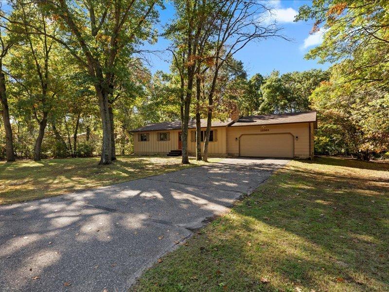 1979 single family home for sale at 12863 Kingwood Drive in Baxter, MN — 3 bed, 1 bath (photo 26 of 35)