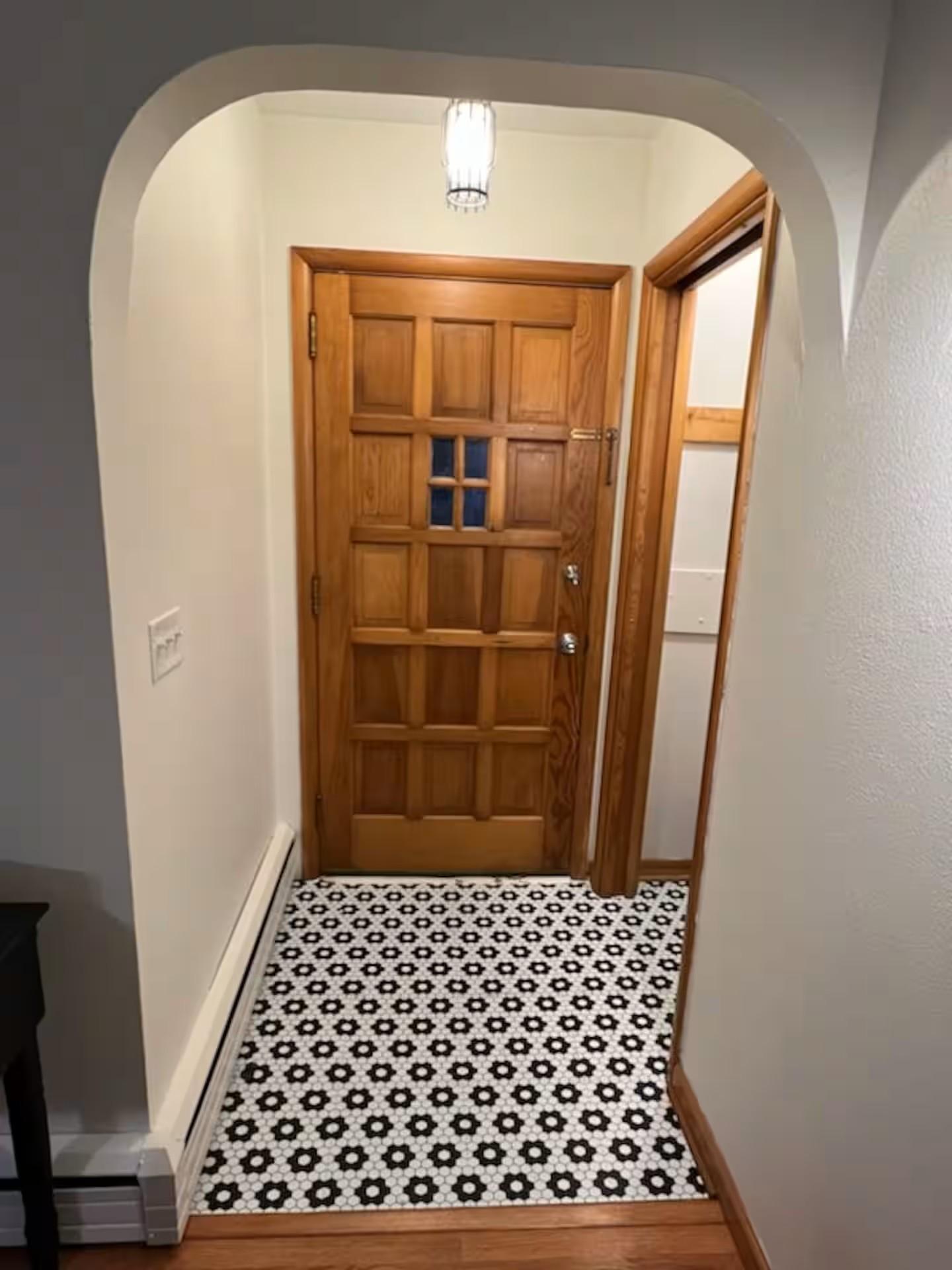 1955 single family home for sale at 213 Tindolph Avenue N in Thief River Falls, MN — 2 bed, 2 bath (photo 4 of 22)