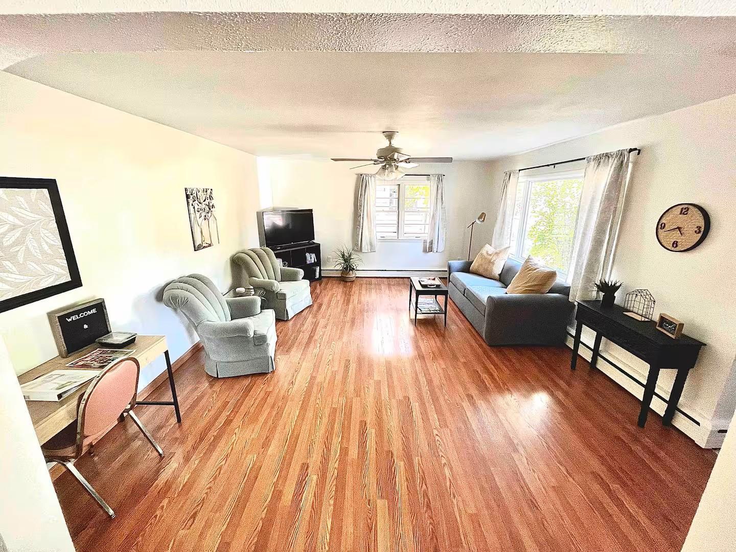 1955 single family home for sale at 213 Tindolph Avenue N in Thief River Falls, MN — 2 bed, 2 bath (photo 5 of 22)