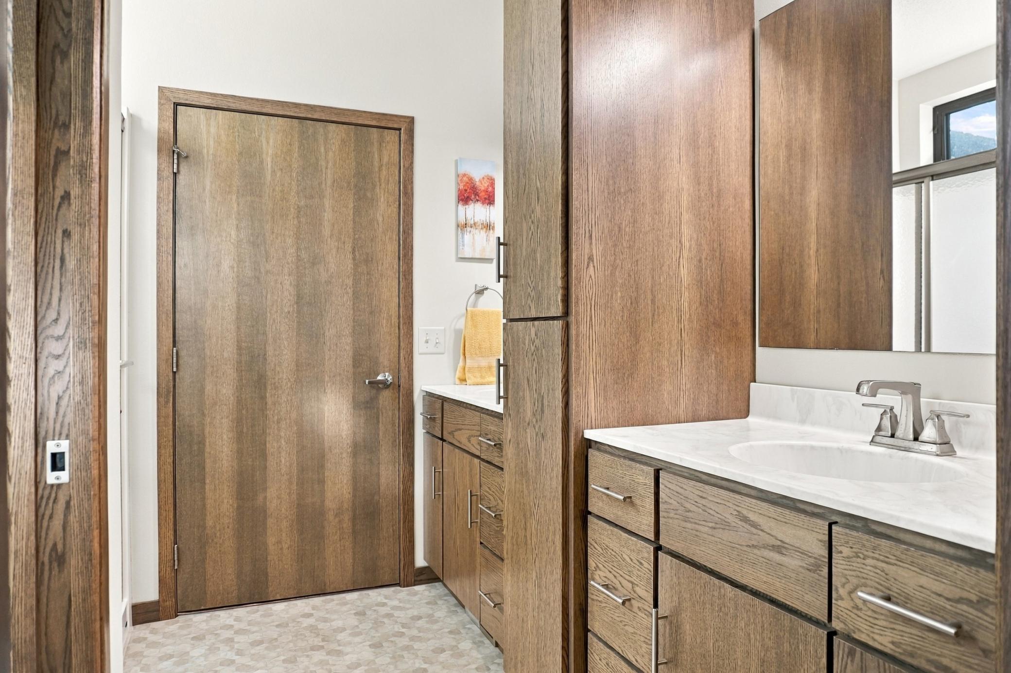 2018 single family home for sale at 10553 Alcott Drive in Sauk Centre, MN — 4 bed, 3 bath (photo 20 of 57)