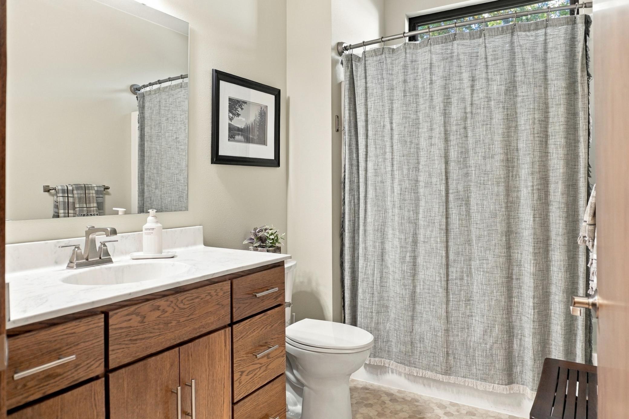 2018 single family home for sale at 10553 Alcott Drive in Sauk Centre, MN — 4 bed, 3 bath (photo 24 of 57)
