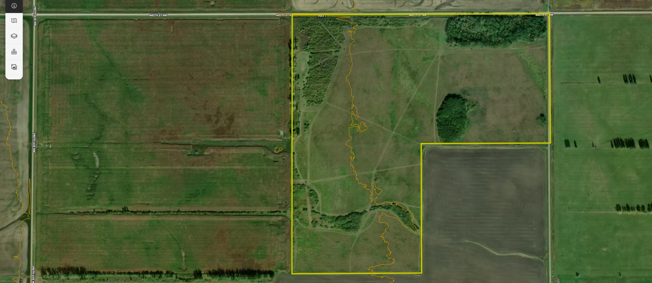 land for sale at 44255 270th Avenue NW in Karlstad, MN