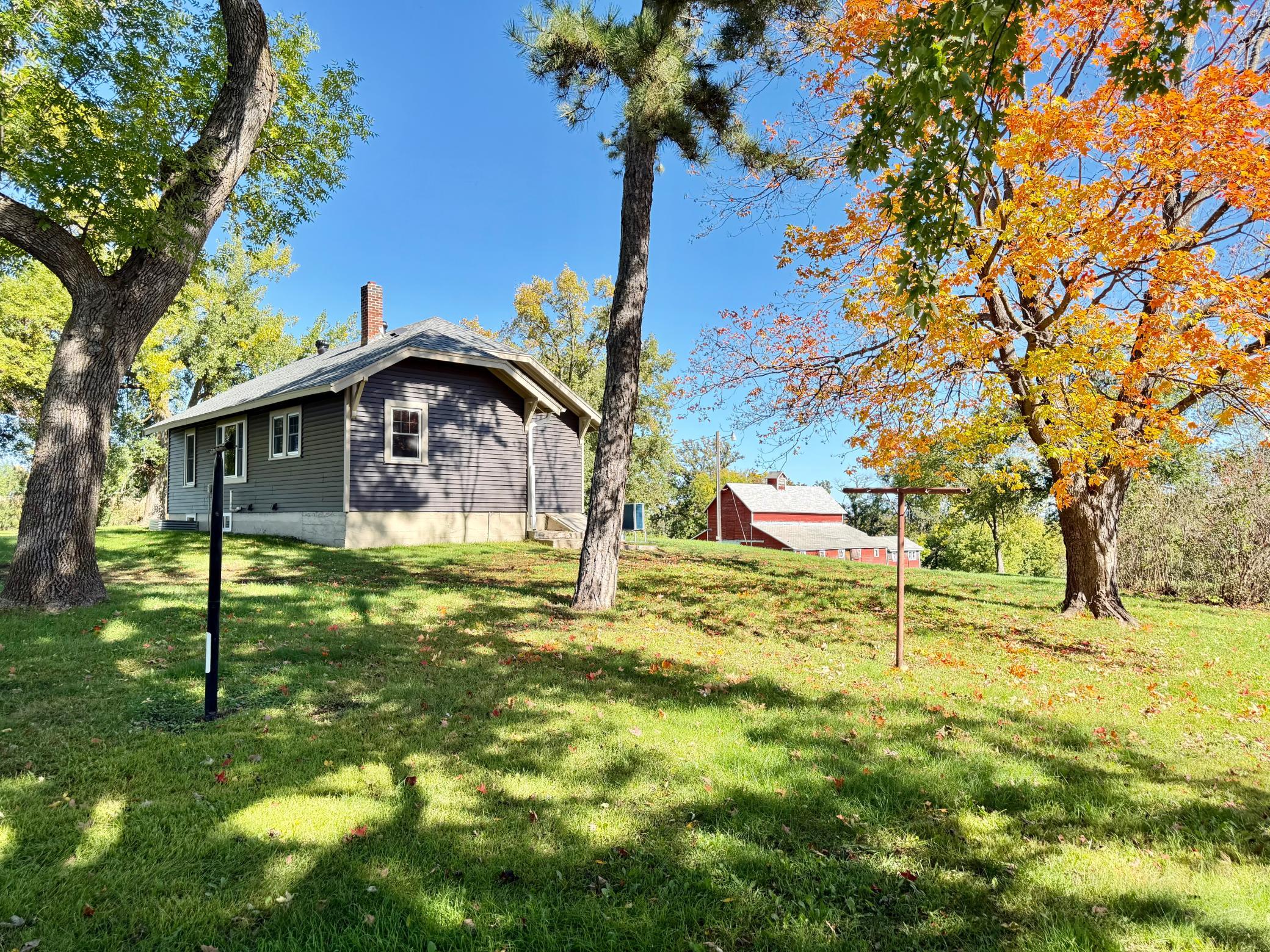 1927 single family home for sale at 29930 147th Street in Dalton, MN — 4 bed, 2 bath (photo 5 of 41)