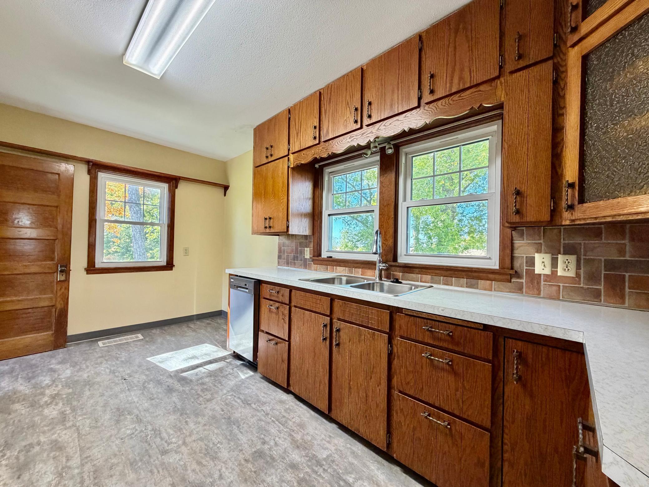 1927 single family home for sale at 29930 147th Street in Dalton, MN — 4 bed, 2 bath (photo 10 of 41)