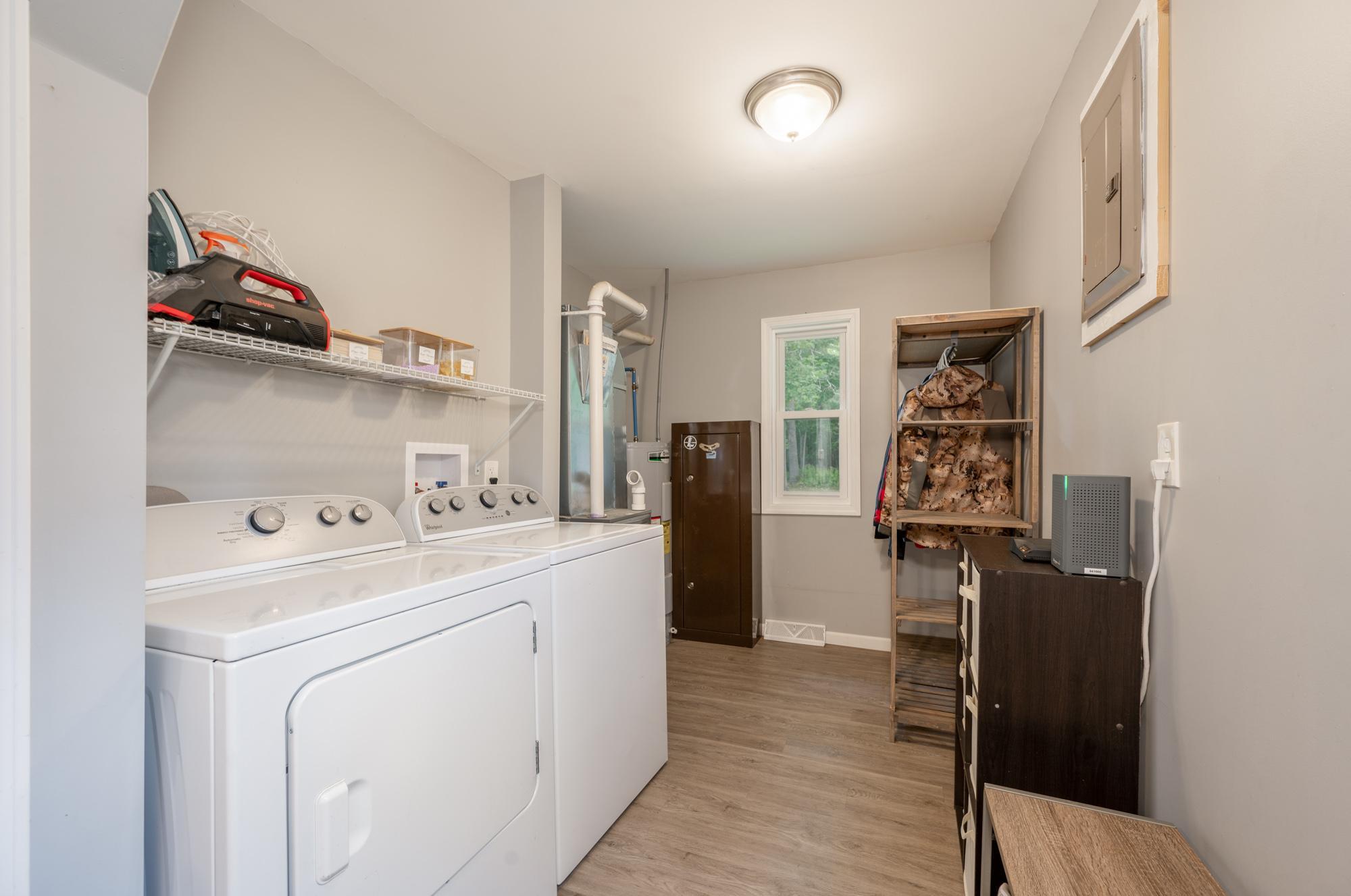 1900 single family home for sale at 36113 Scenic Highway in Bovey, MN — 2 bed, 1 bath (photo 19 of 40)