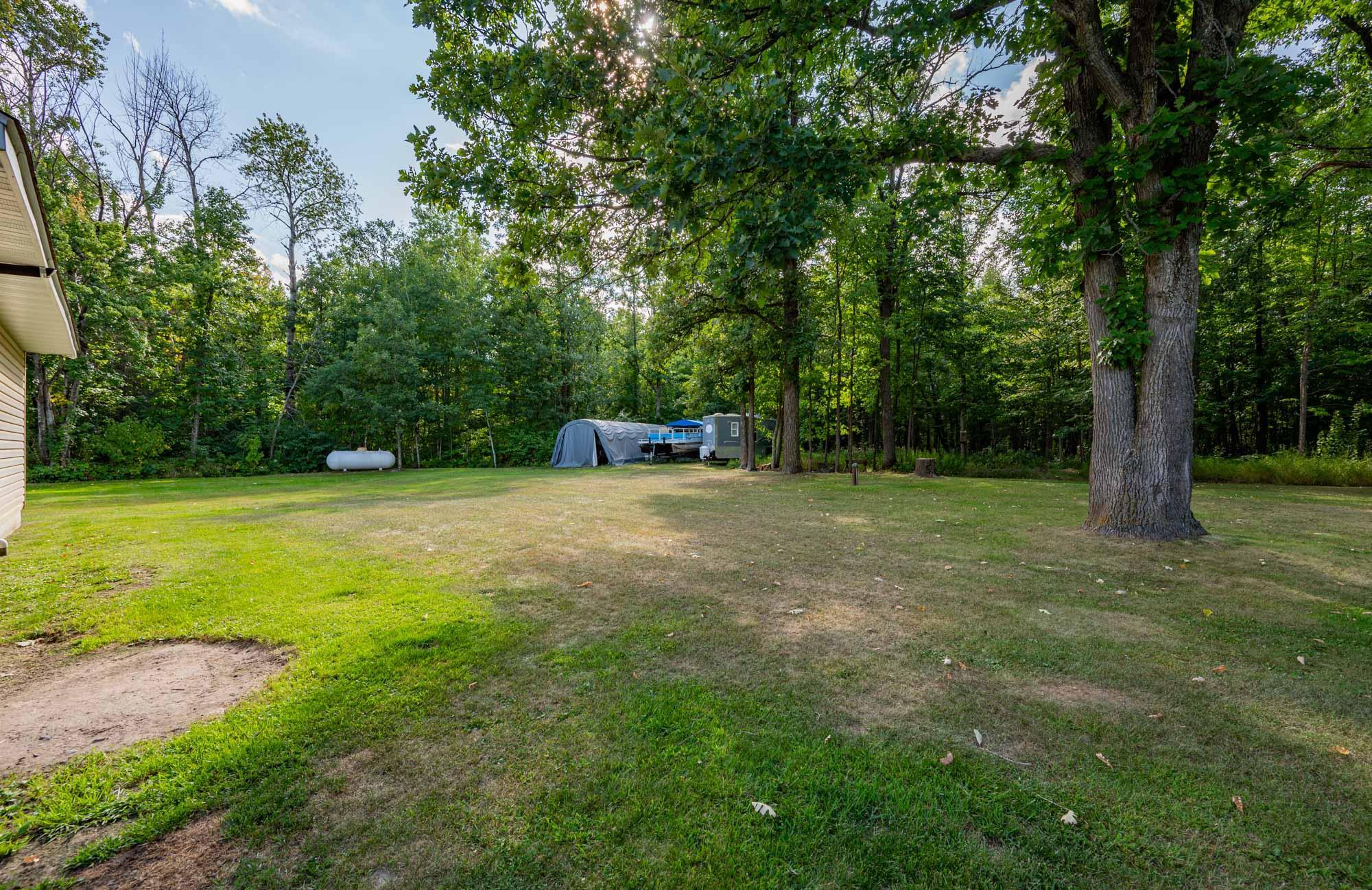 1900 single family home for sale at 36113 Scenic Highway in Bovey, MN — 2 bed, 1 bath (photo 32 of 40)