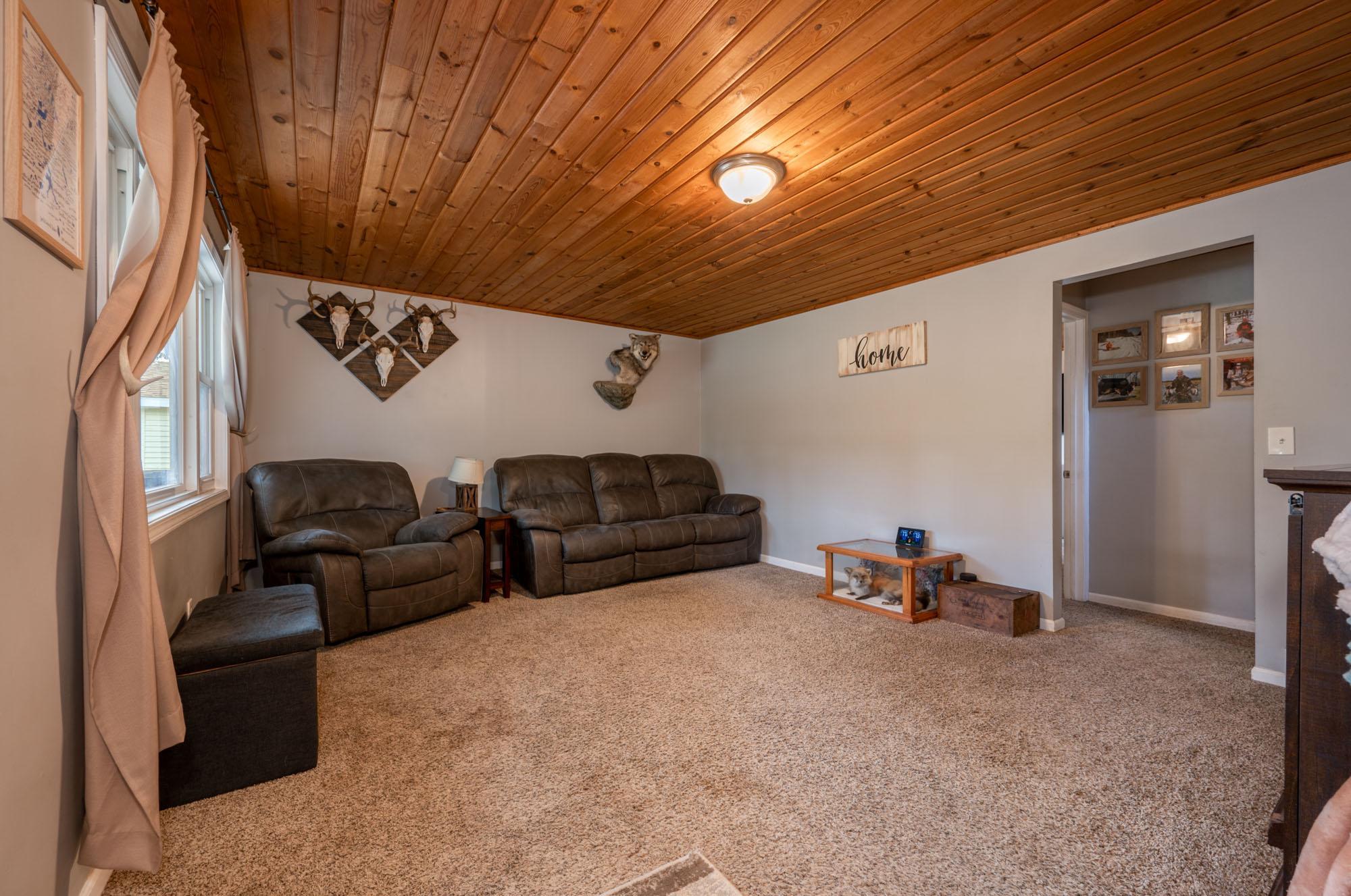 1900 single family home for sale at 36113 Scenic Highway in Bovey, MN — 2 bed, 1 bath (photo 7 of 40)
