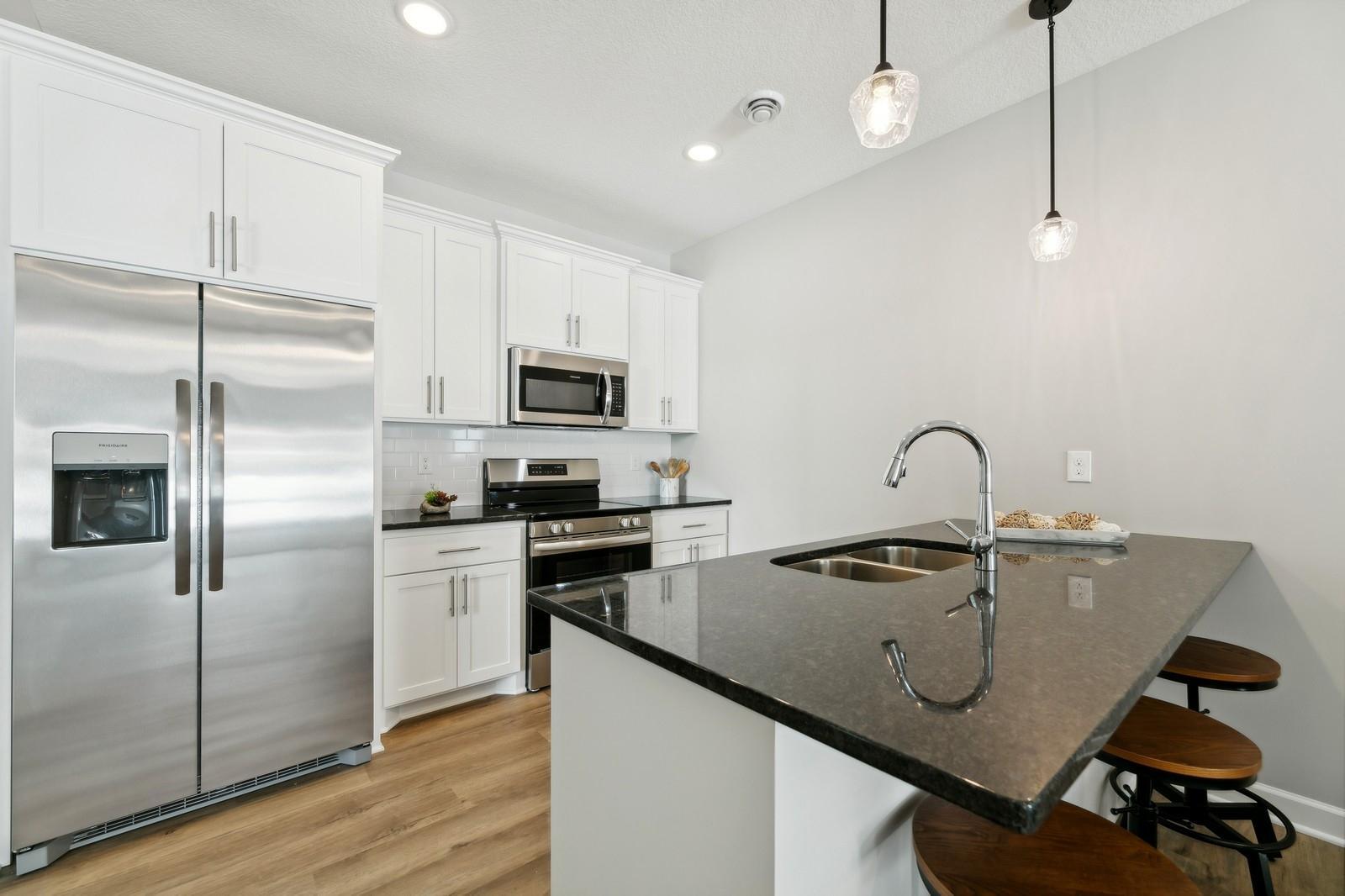 2024 twin home for sale at 13153 Berrywood Drive in Baxter, MN — 2 bed, 2 bath (photo 4 of 35)