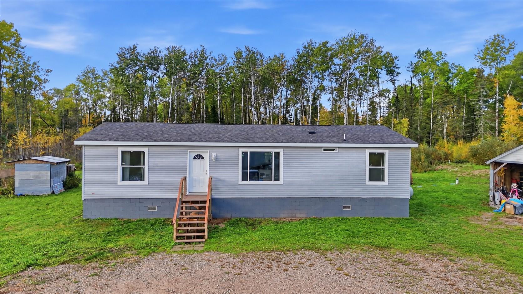 2021 single family home for sale at 41255 County Road 19 in Deer River, MN — 3 bed, 2 bath (photo 3 of 33)