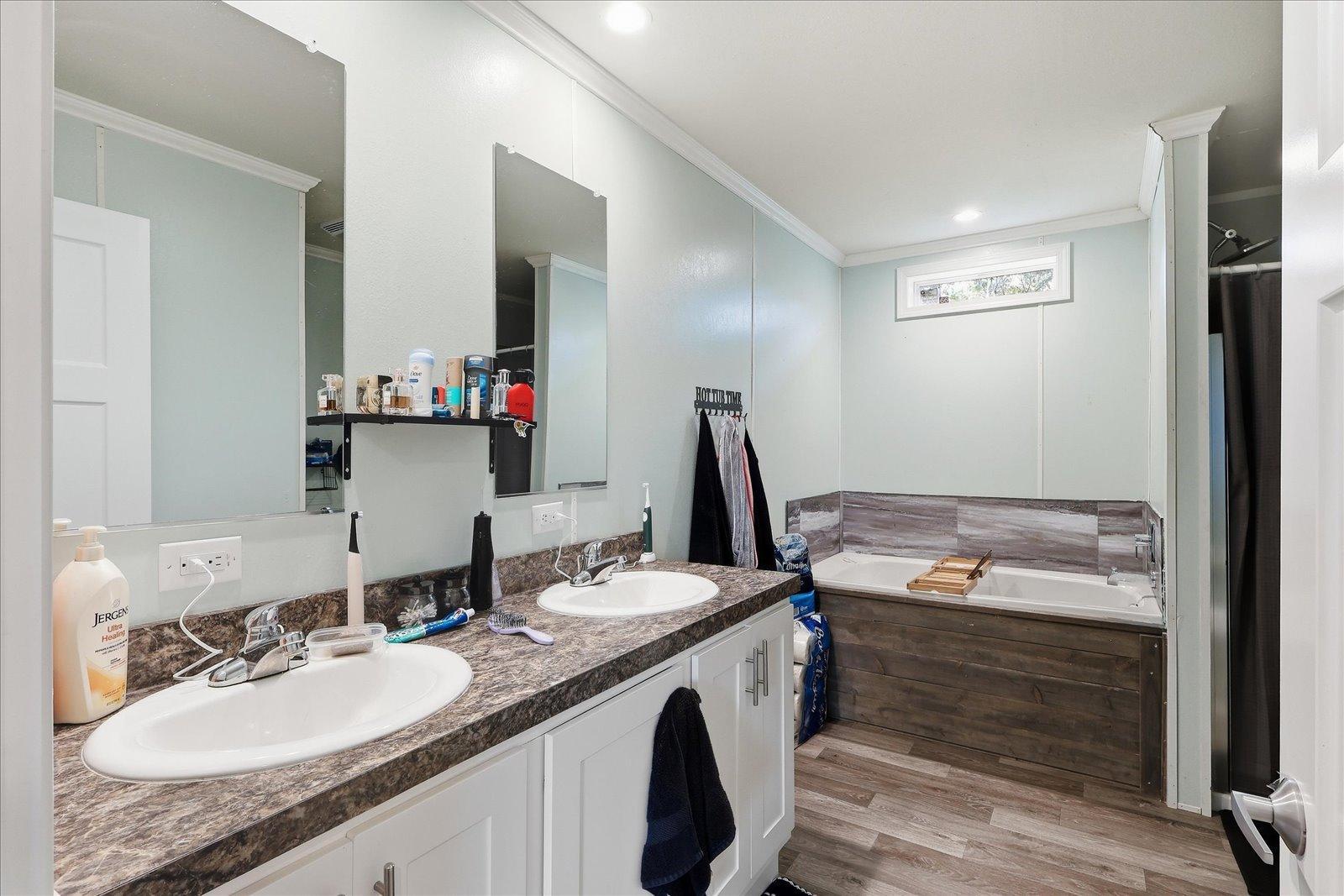 2021 single family home for sale at 41255 County Road 19 in Deer River, MN — 3 bed, 2 bath (photo 24 of 33)