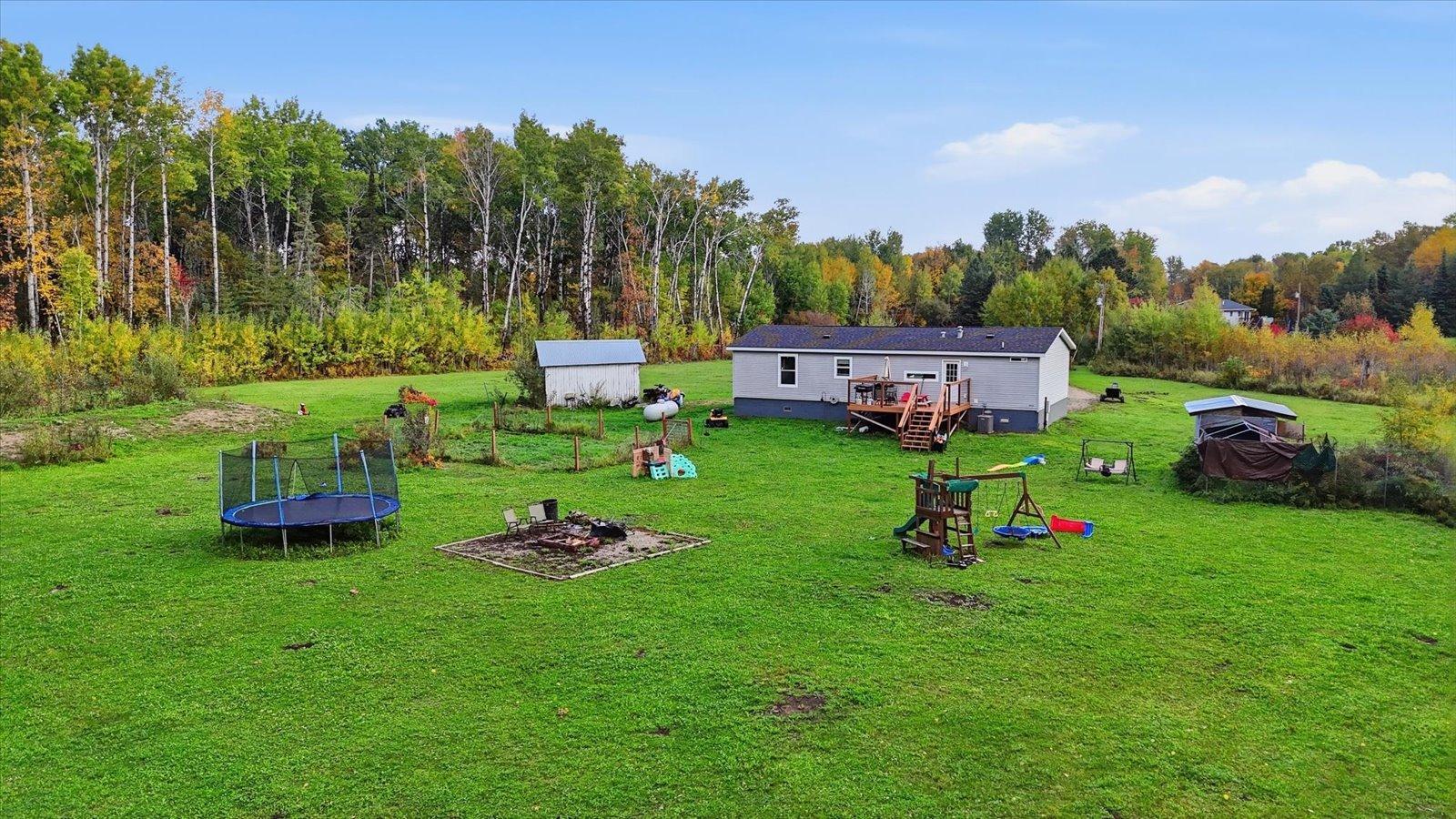 2021 single family home for sale at 41255 County Road 19 in Deer River, MN — 3 bed, 2 bath (photo 4 of 33)