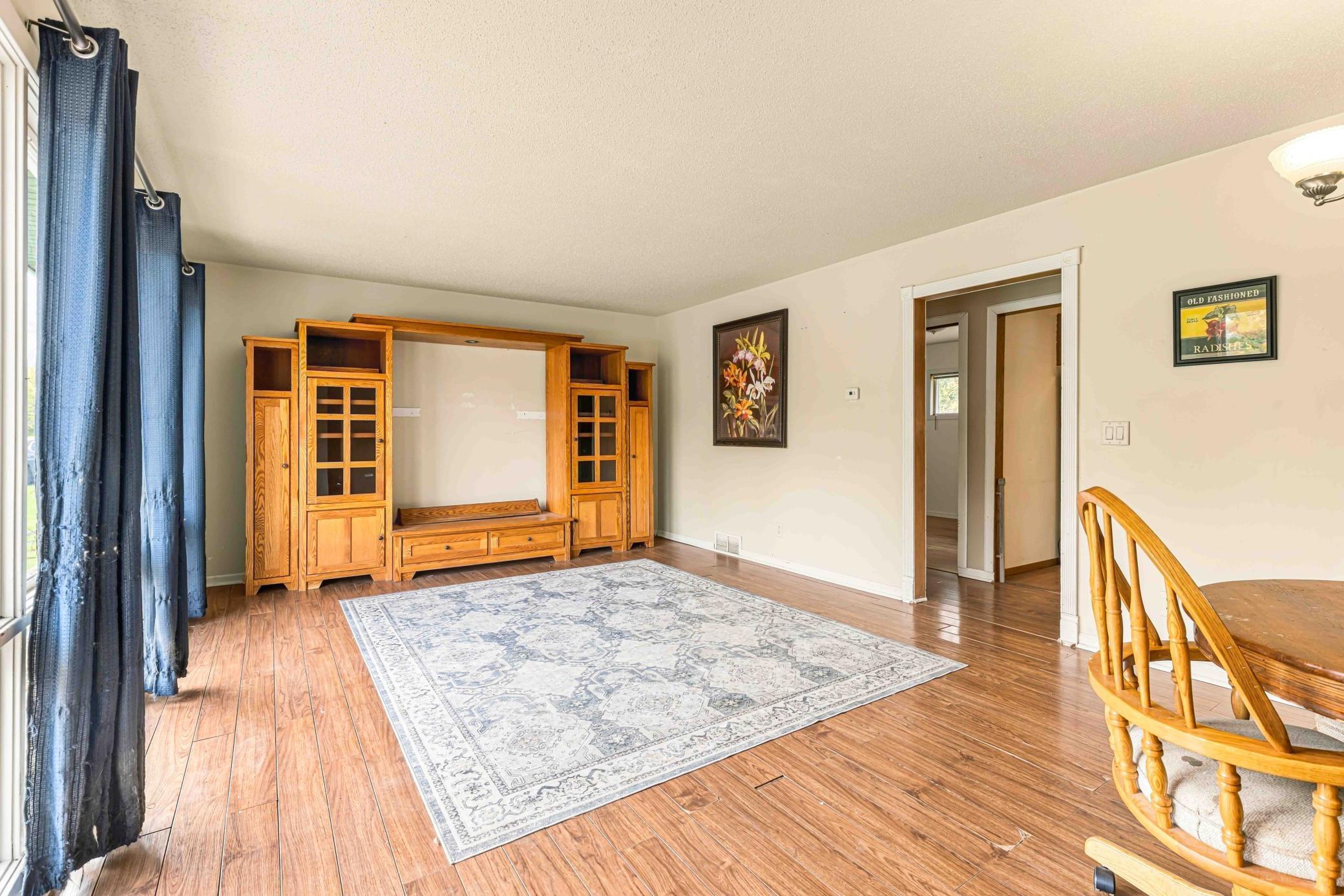 1956 single family home for sale at 1701 5th Street S in Fargo, ND — 3 bed, 2 bath (photo 10 of 34)