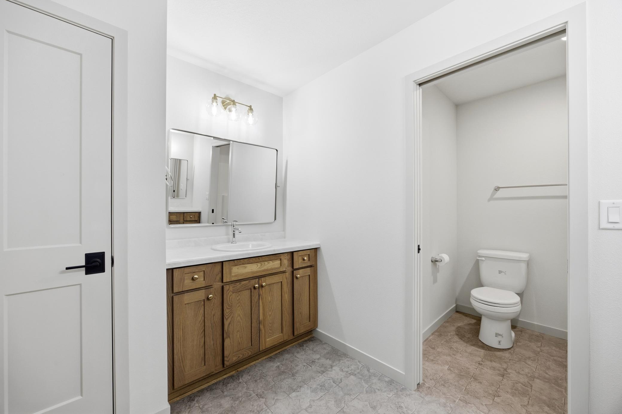 2025 single family home for sale at 4288 Pine Parkway S in Fargo, ND — 5 bed, 3 bath (photo 48 of 66)