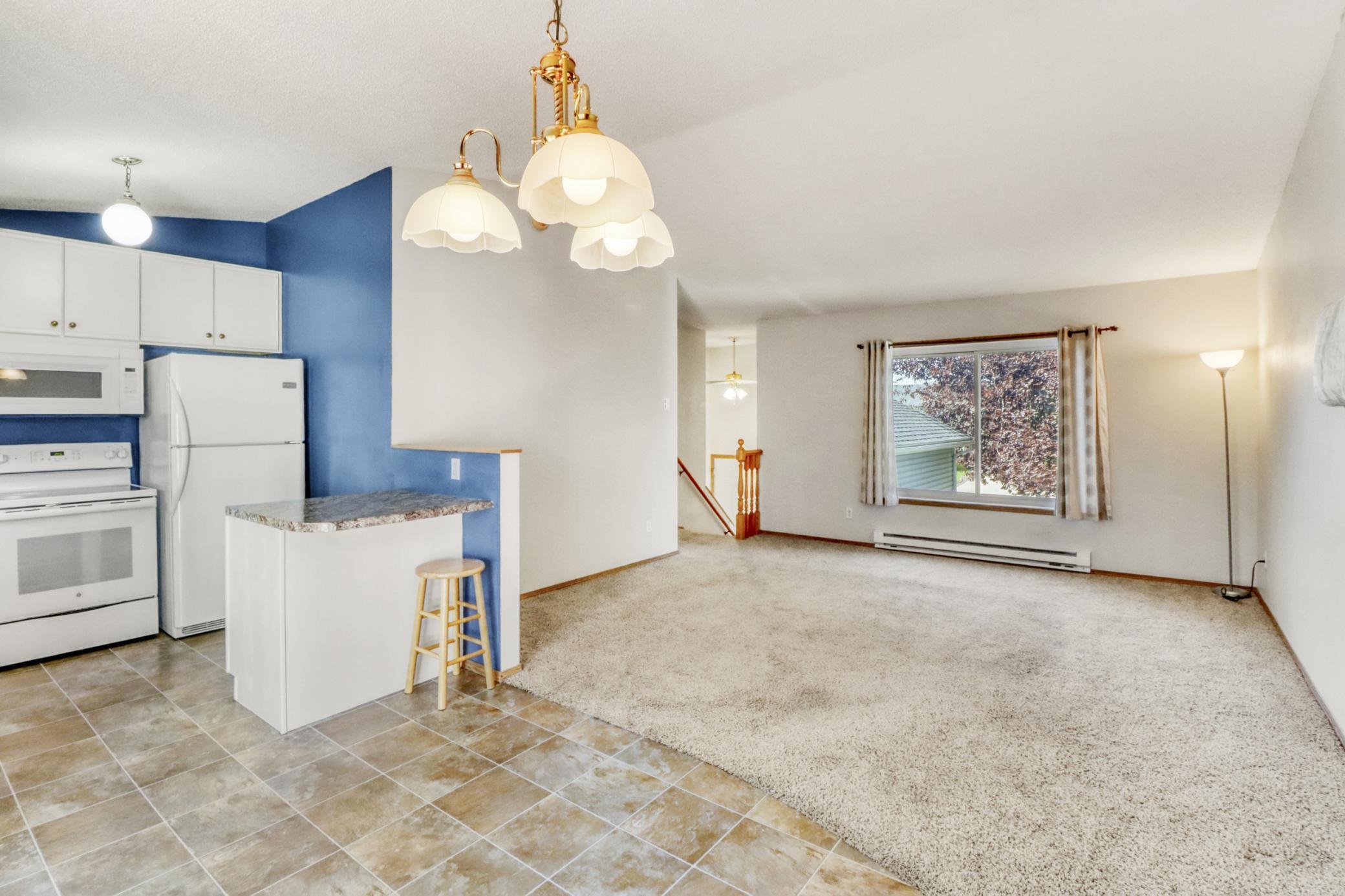 1997 single family home for sale at 770 49th Street S in Fargo, ND — 4 bed, 2 bath (photo 15 of 46)