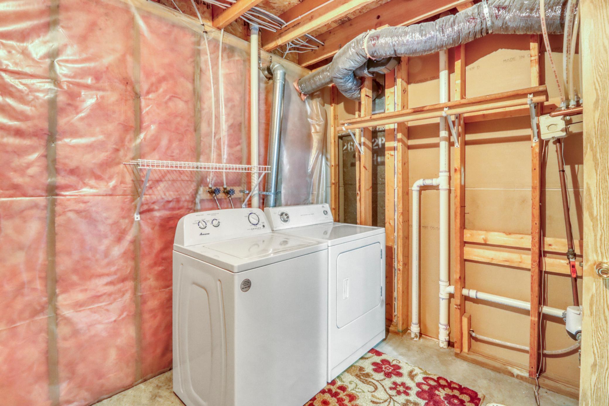 1997 single family home for sale at 770 49th Street S in Fargo, ND — 4 bed, 2 bath (photo 37 of 46)