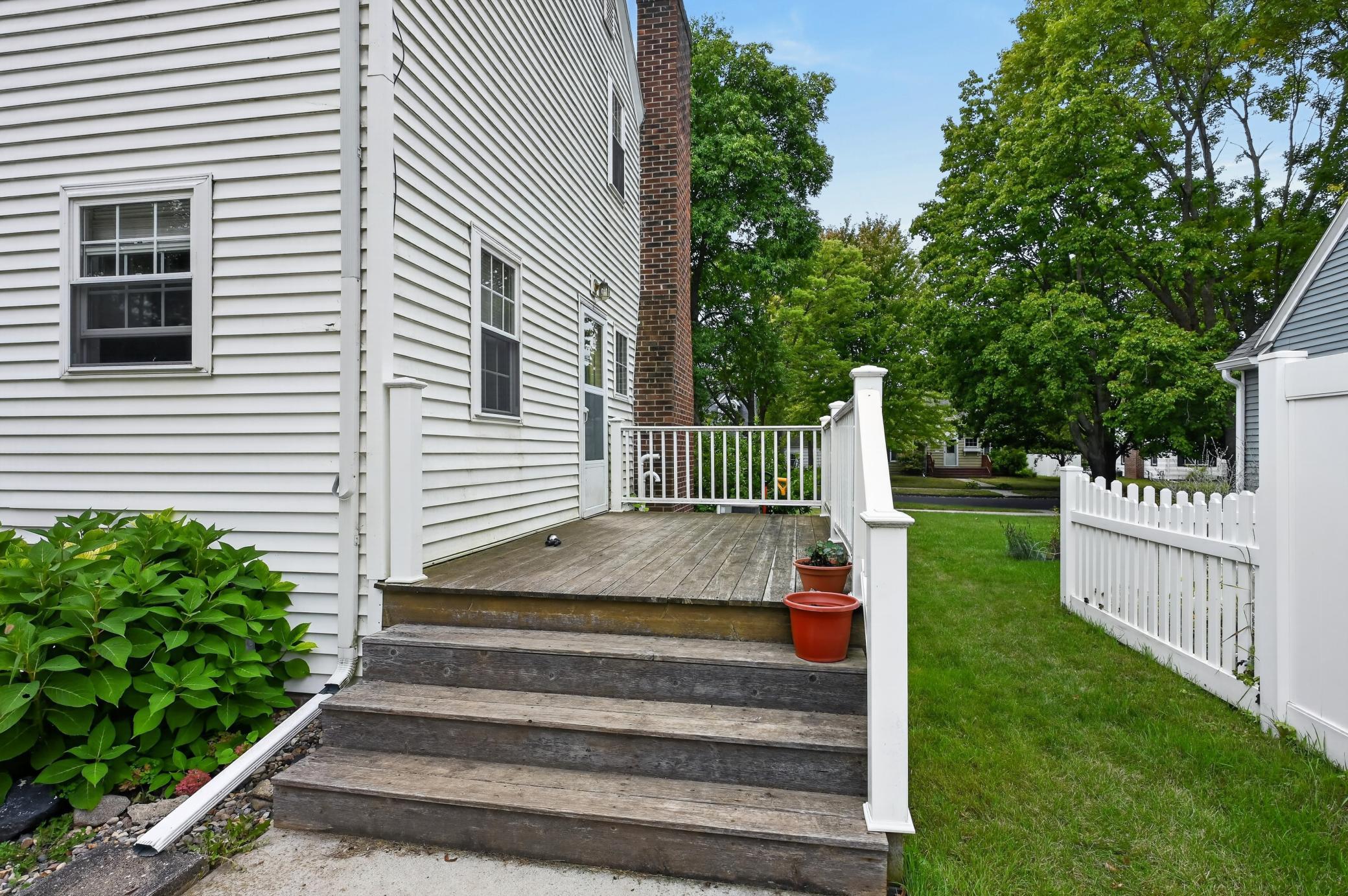 1935 single family home for sale at 715 Maple Street in Alexandria, MN — 3 bed, 2 bath (photo 13 of 50)