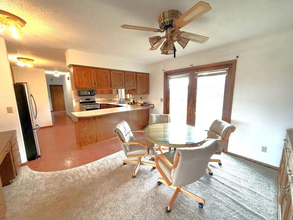 1986 single family home for sale at 3251 200th Street in Rothsay, MN — 4 bed, 2 bath (photo 20 of 43)