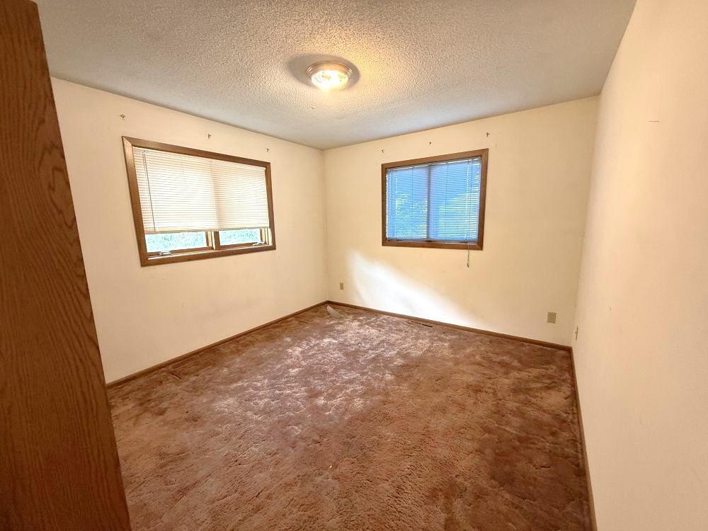 1986 single family home for sale at 3251 200th Street in Rothsay, MN — 4 bed, 2 bath (photo 31 of 43)
