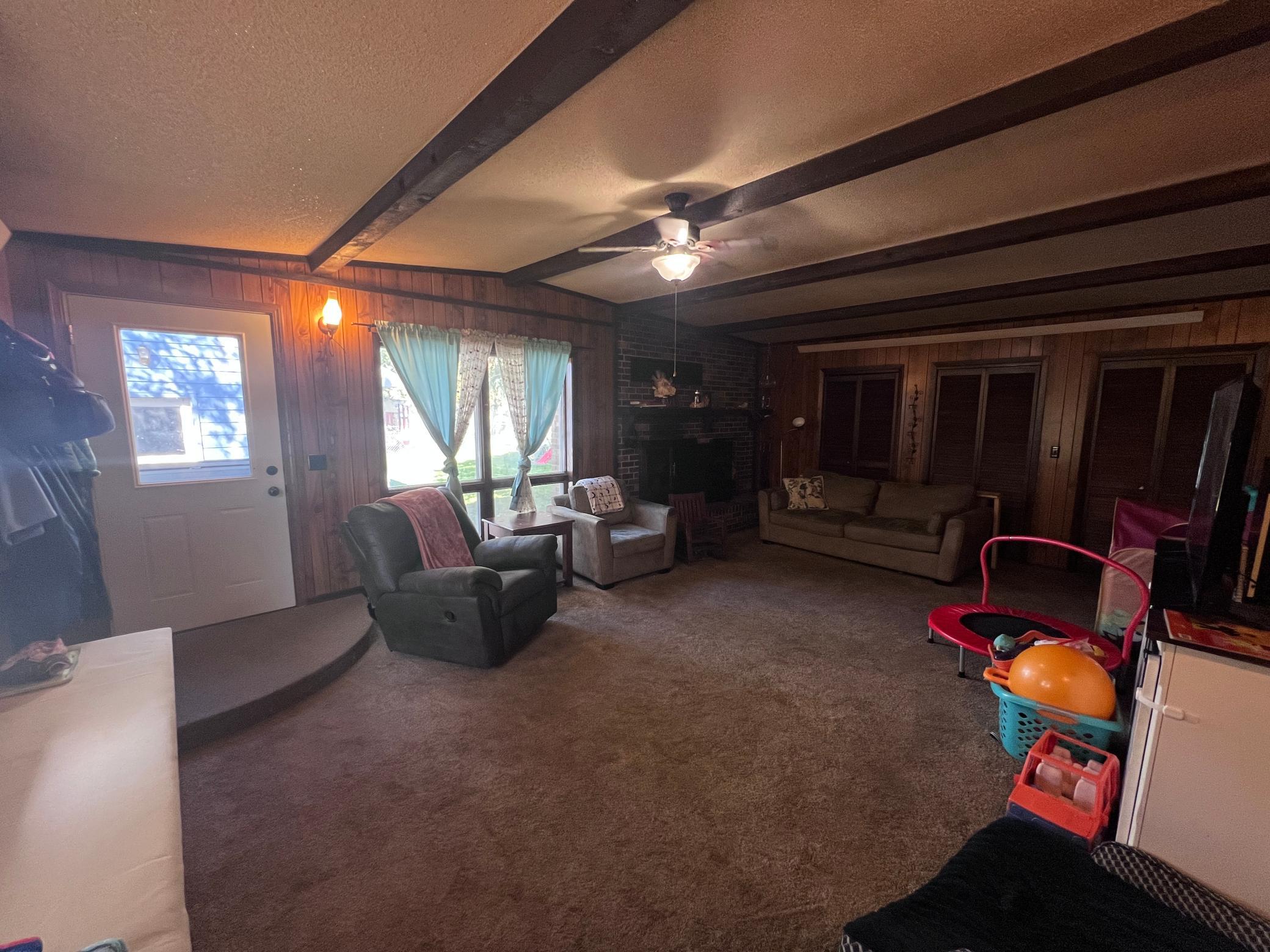 1920 single family home for sale at 216 2nd Street SE in Sebeka, MN — 2 bed, 1 bath (photo 5 of 12)