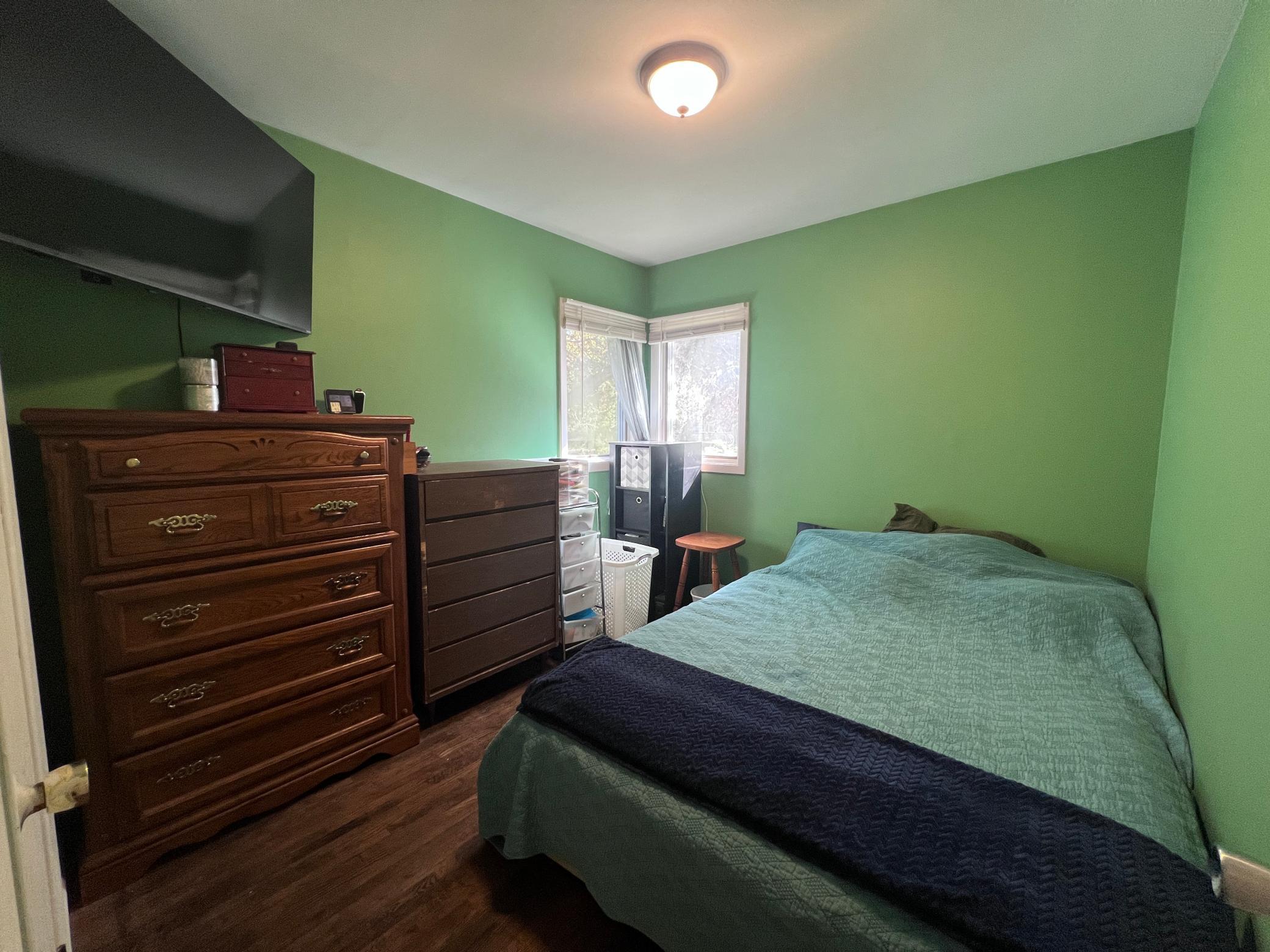 1920 single family home for sale at 216 2nd Street SE in Sebeka, MN — 2 bed, 1 bath (photo 8 of 12)