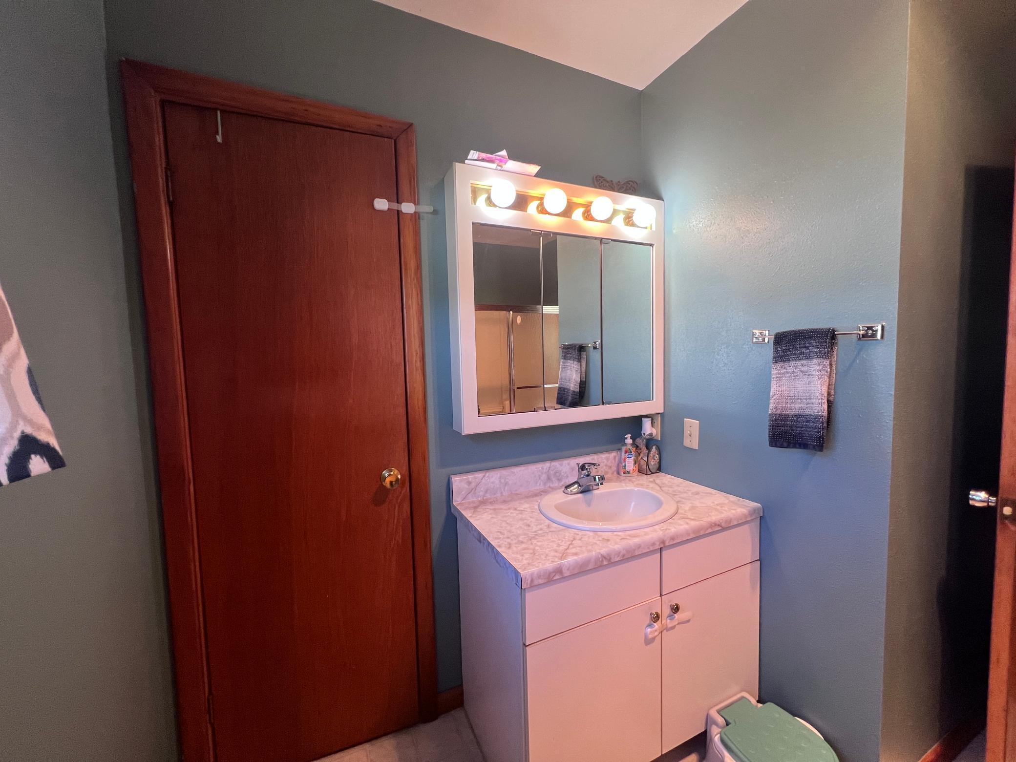 1920 single family home for sale at 216 2nd Street SE in Sebeka, MN — 2 bed, 1 bath (photo 10 of 12)