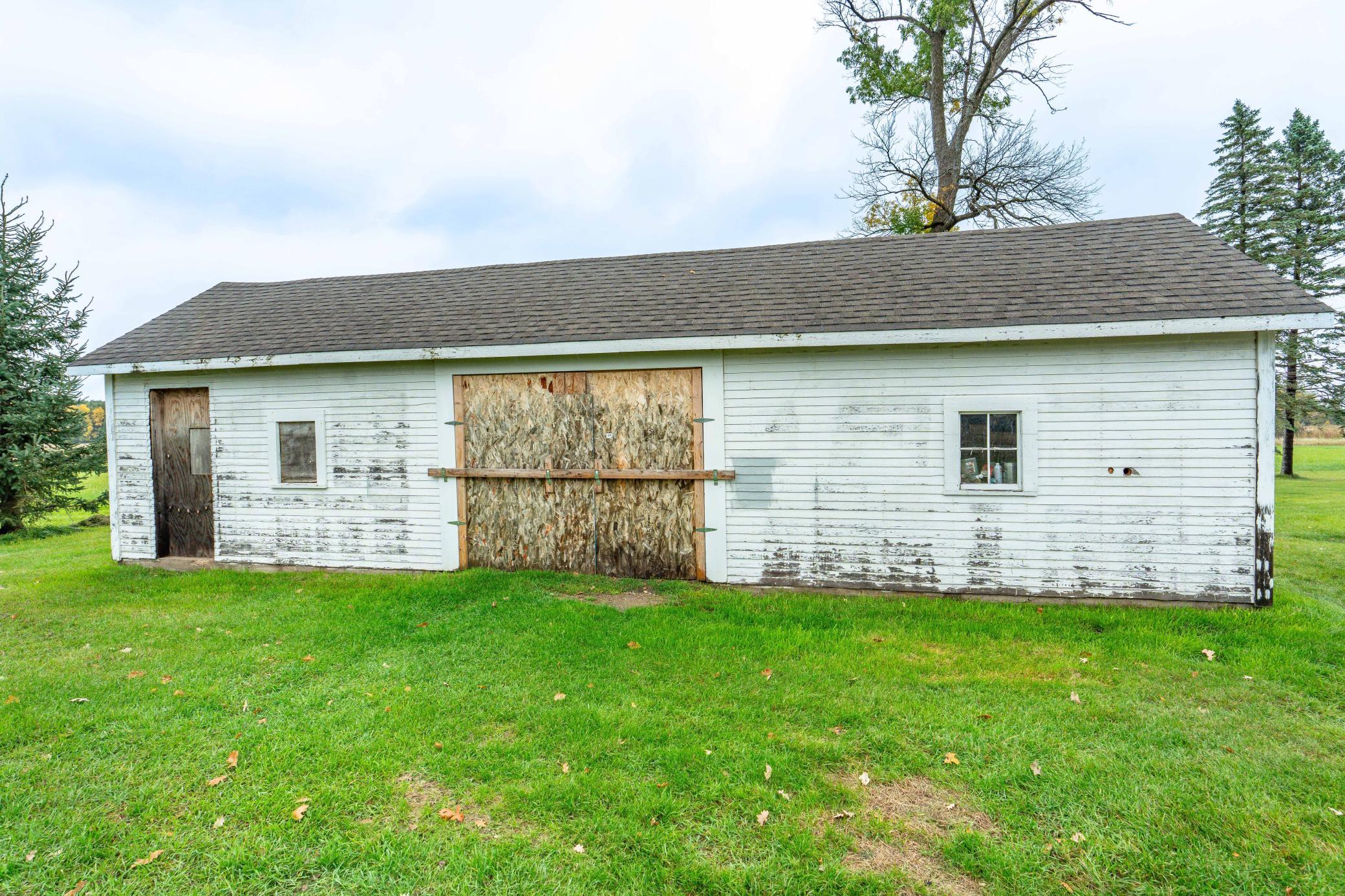 2024 single family home for sale at 23727 County Highway 65 in Henning, MN — 1 bed, 1 bath (photo 19 of 87)