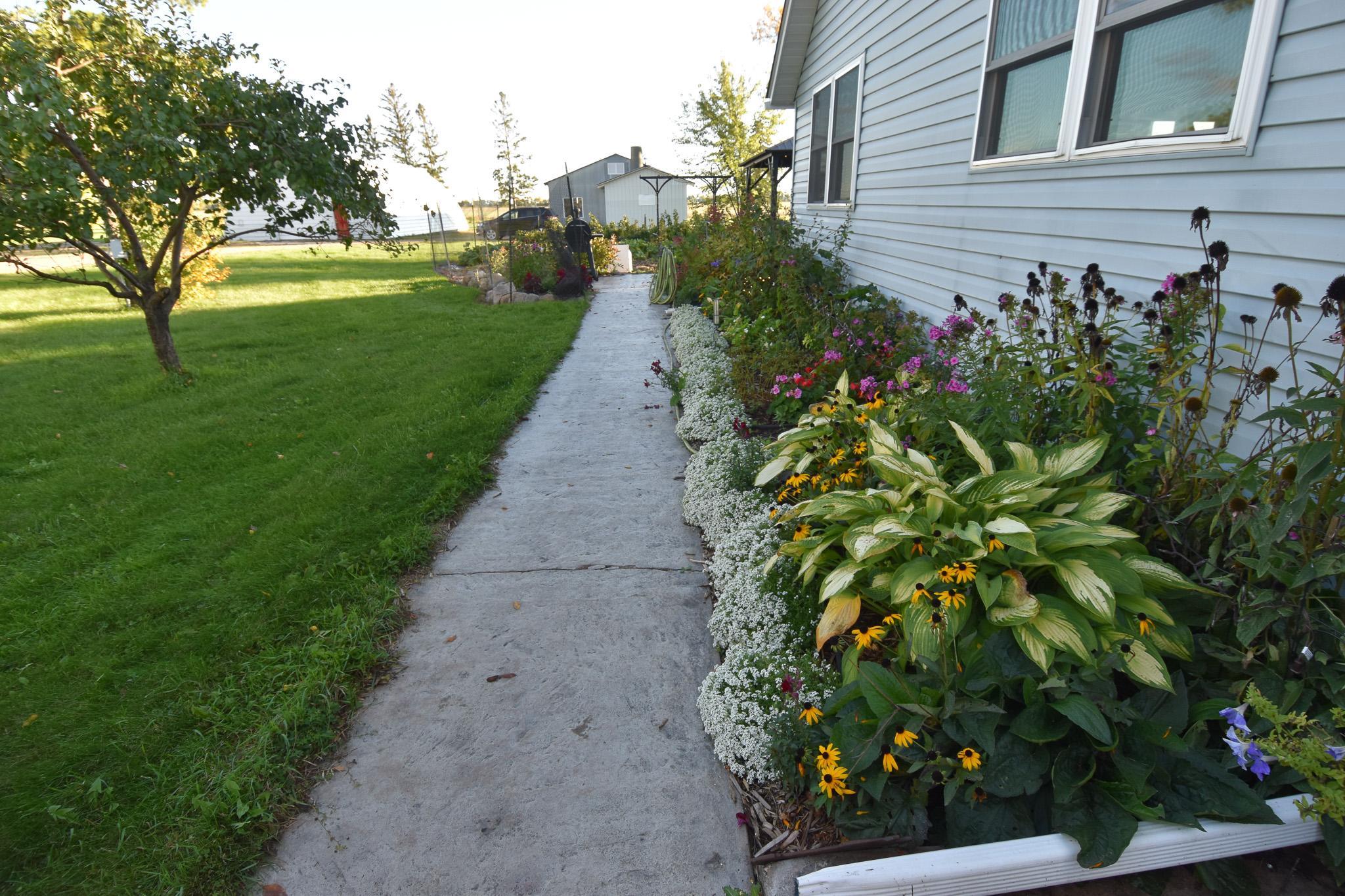 1952 single family home for sale at 14709 110th Street SW in Red Lake Falls, MN — 3 bed, 2 bath (photo 3 of 43)